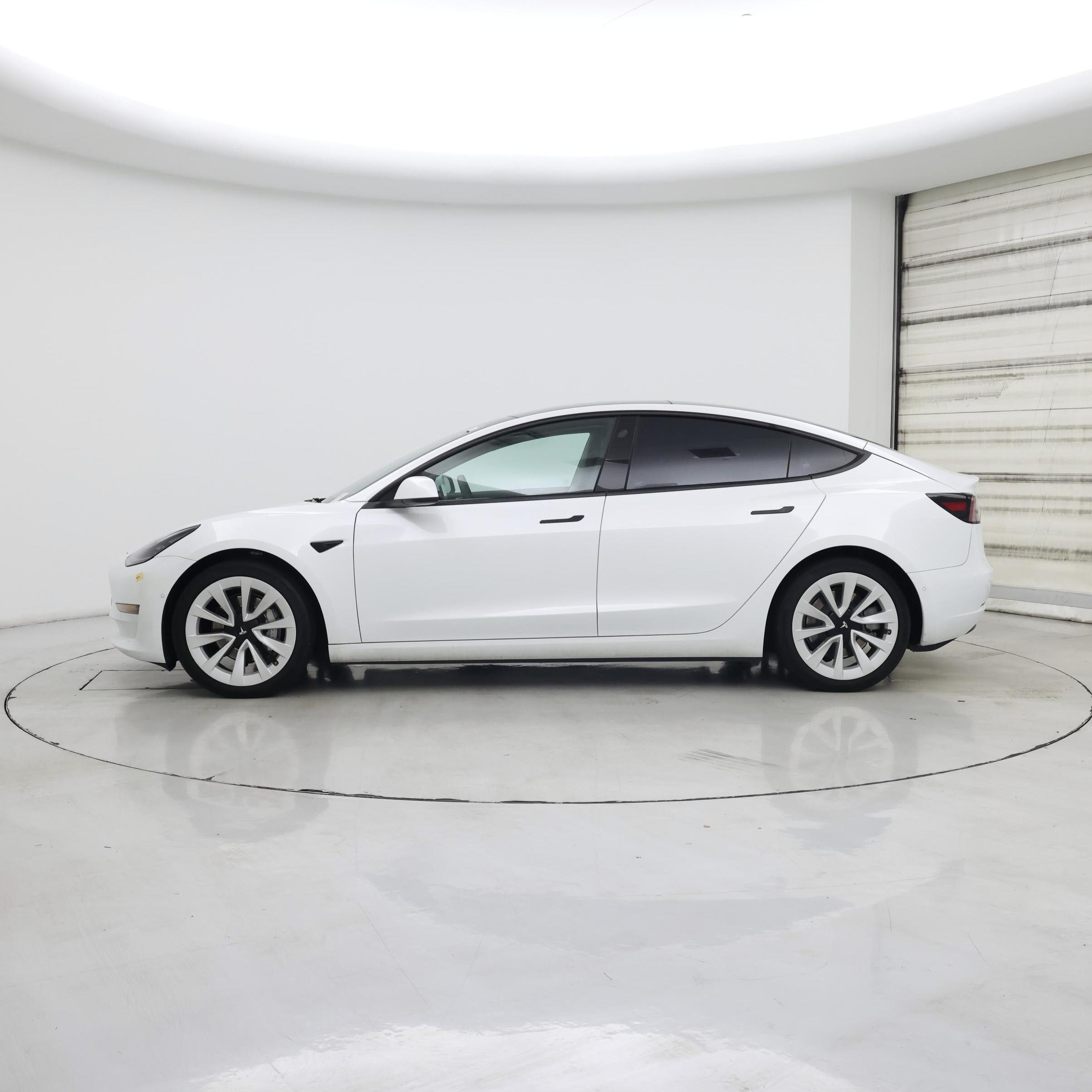 Thumbnail: 2022 Tesla Model 3 - 3