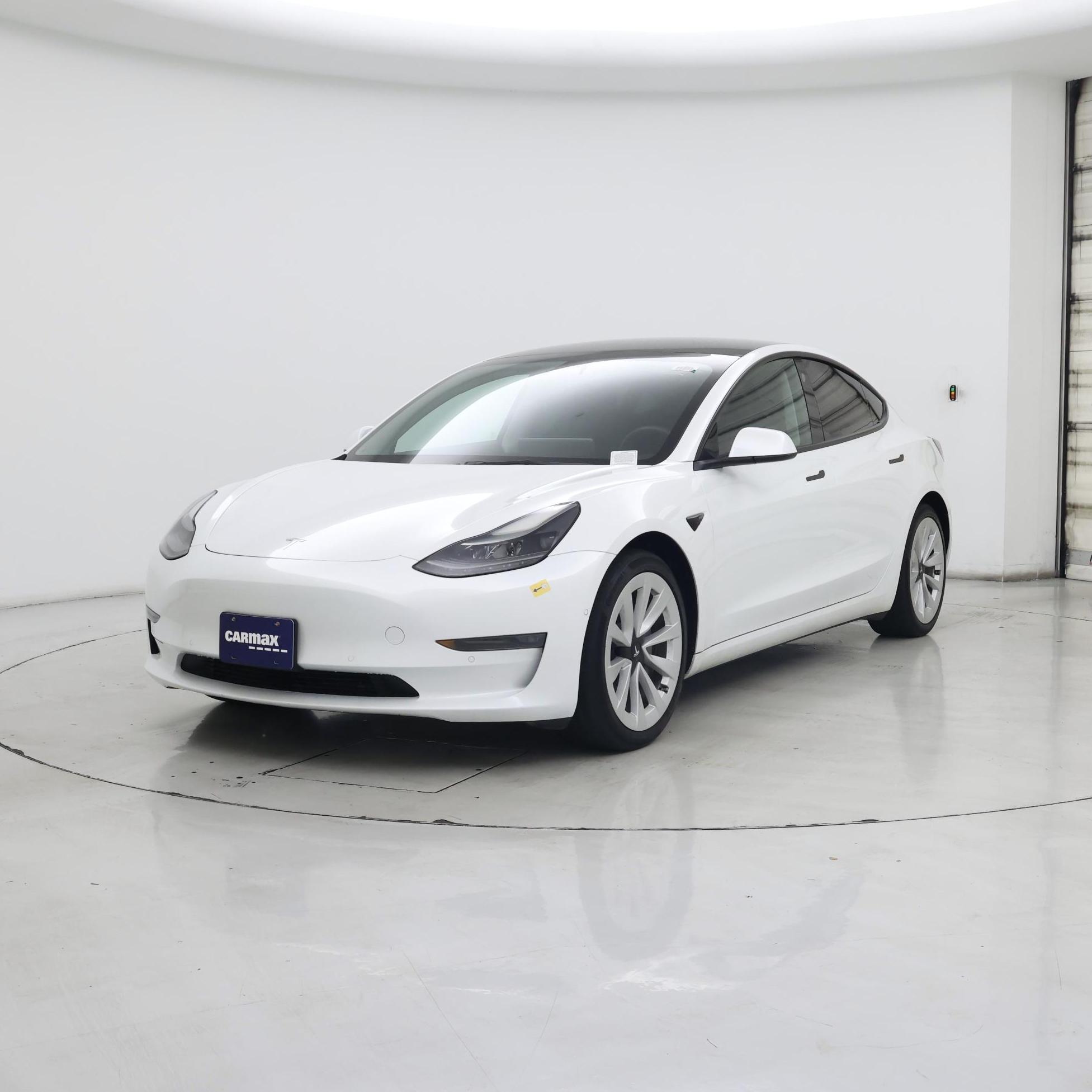 Thumbnail: 2022 Tesla Model 3 - 4