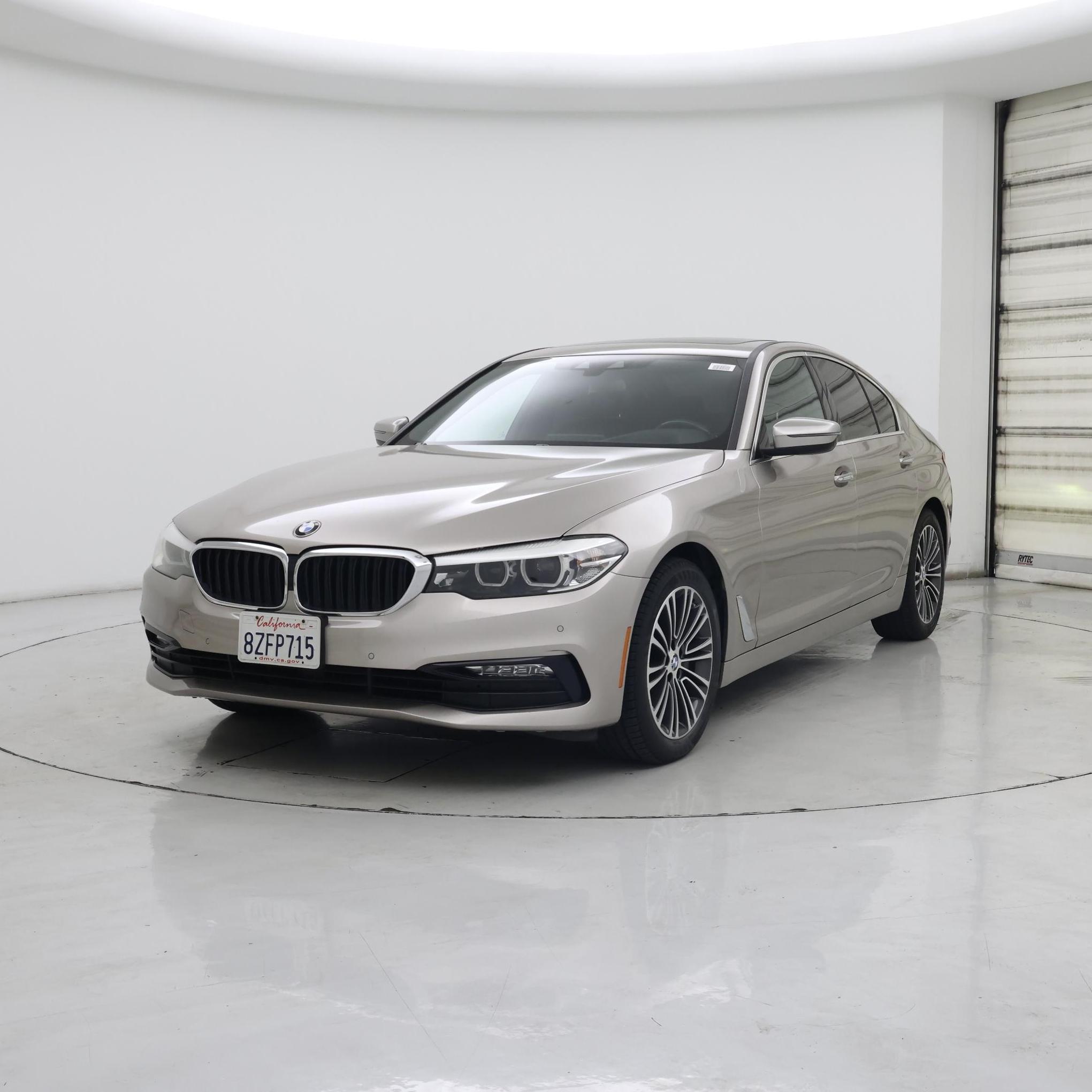 Thumbnail: 2018 BMW 5 Series - 4