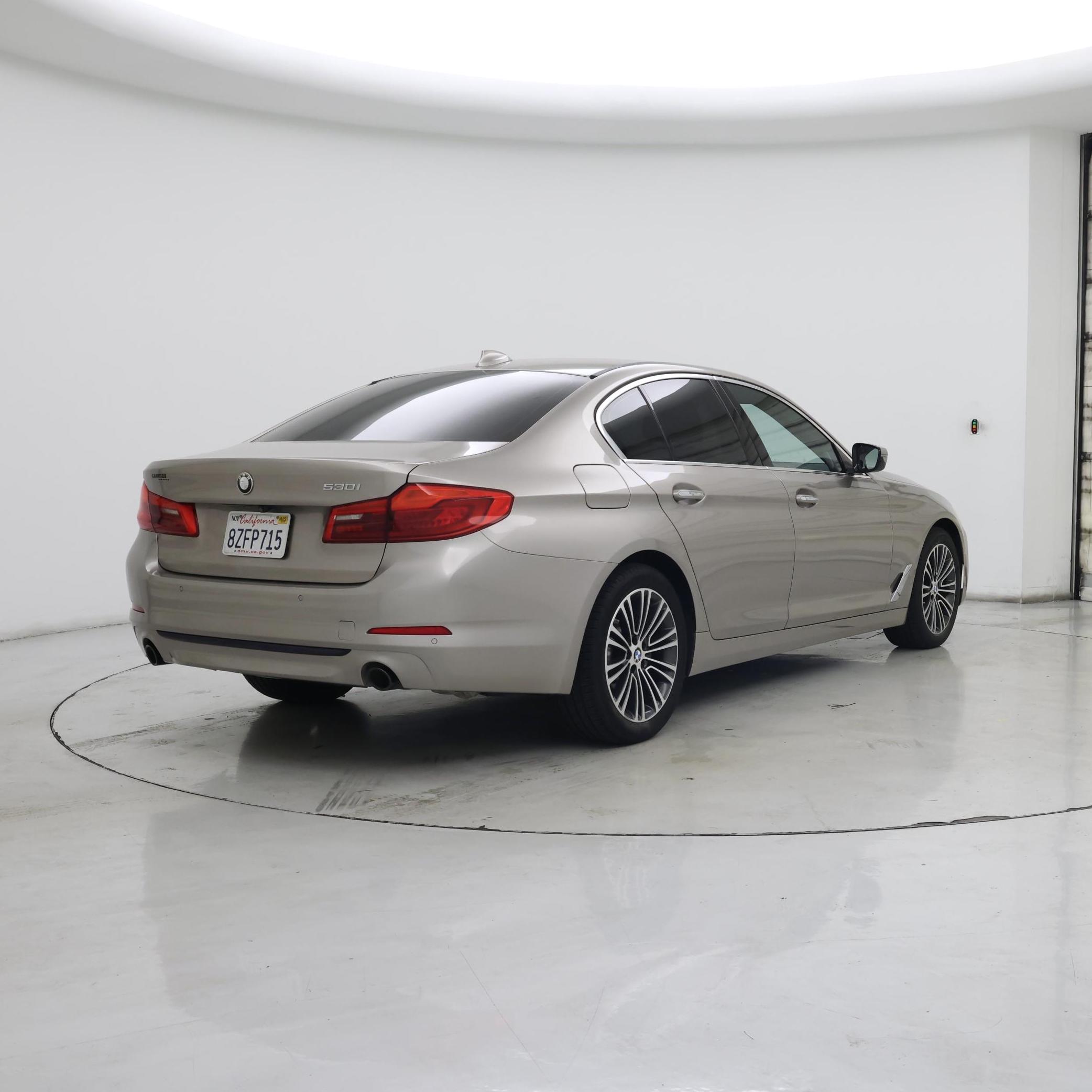 Thumbnail: 2018 BMW 5 Series - 8