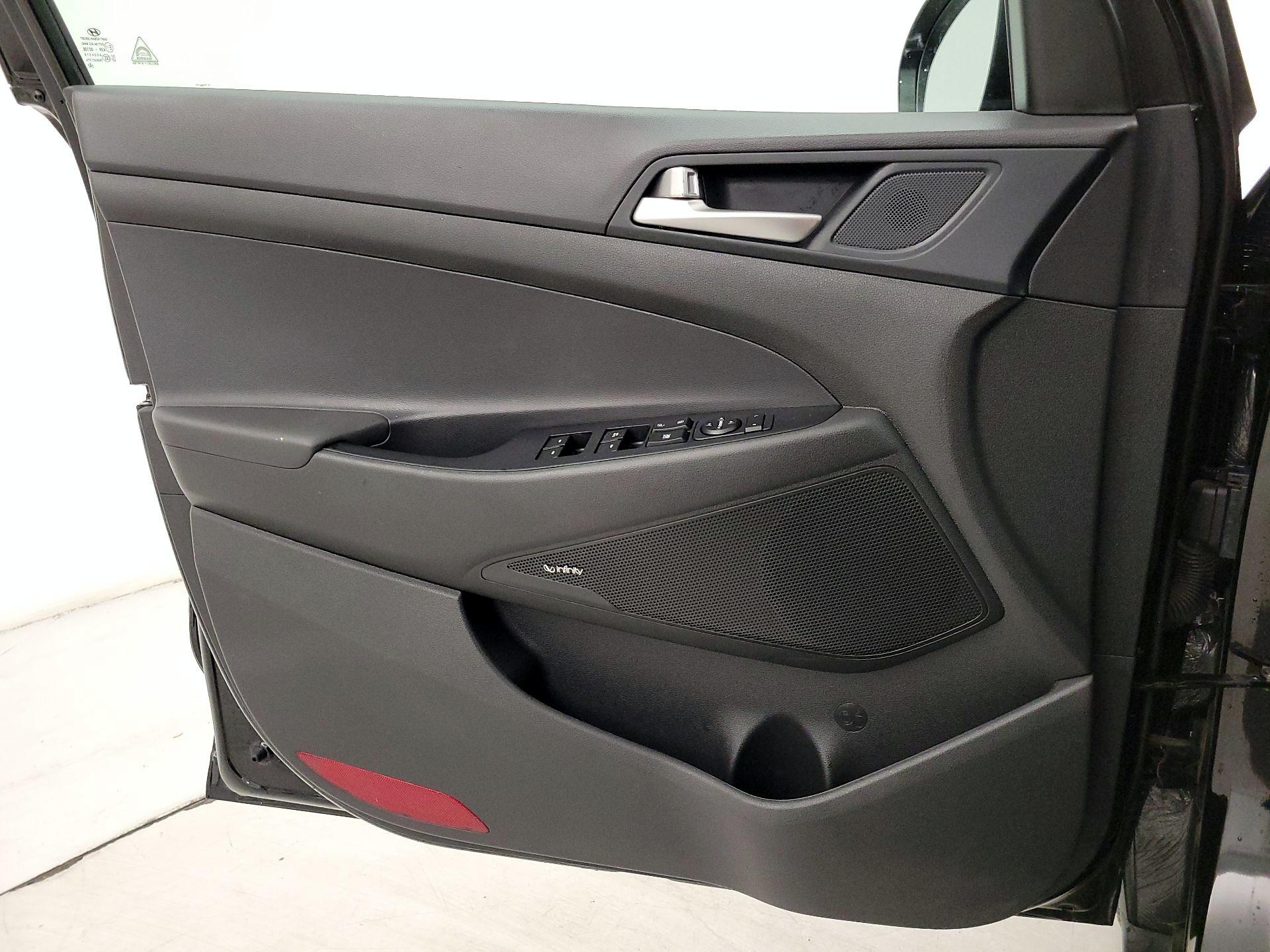 Thumbnail: 2021 Hyundai Tucson - 12