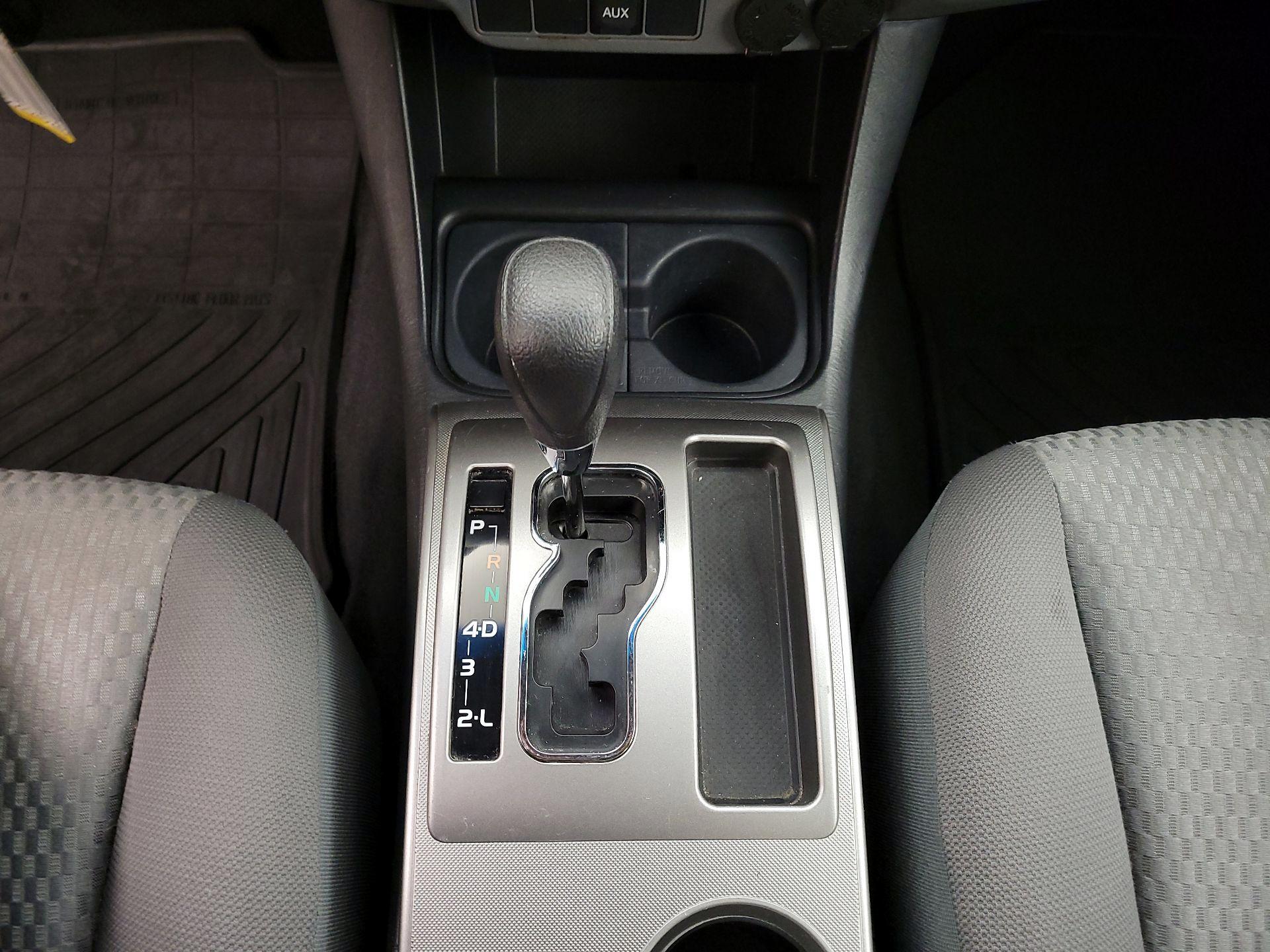 Thumbnail: 2015 Toyota Tacoma - 17