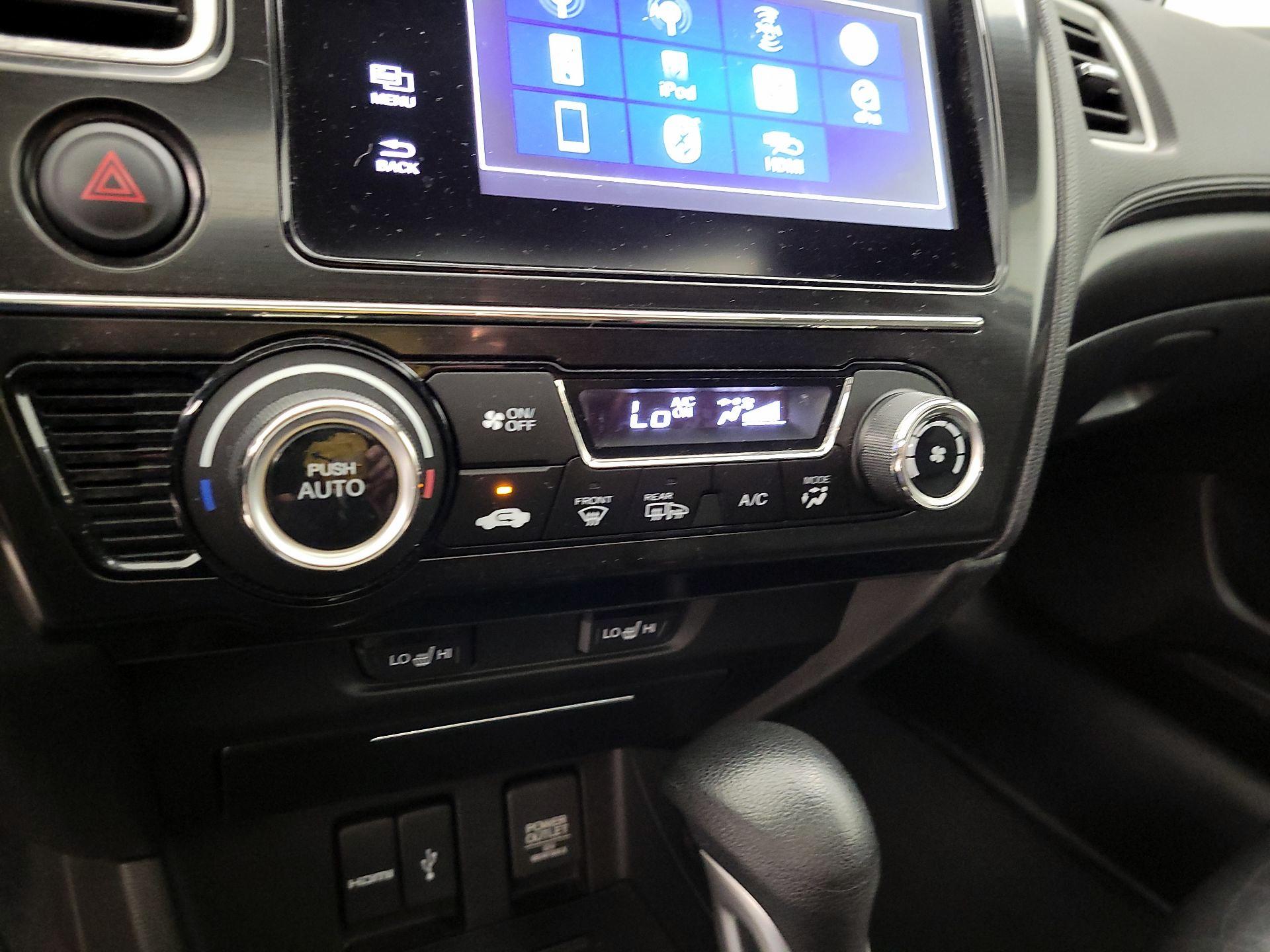 Thumbnail: 2015 Honda Civic - 15
