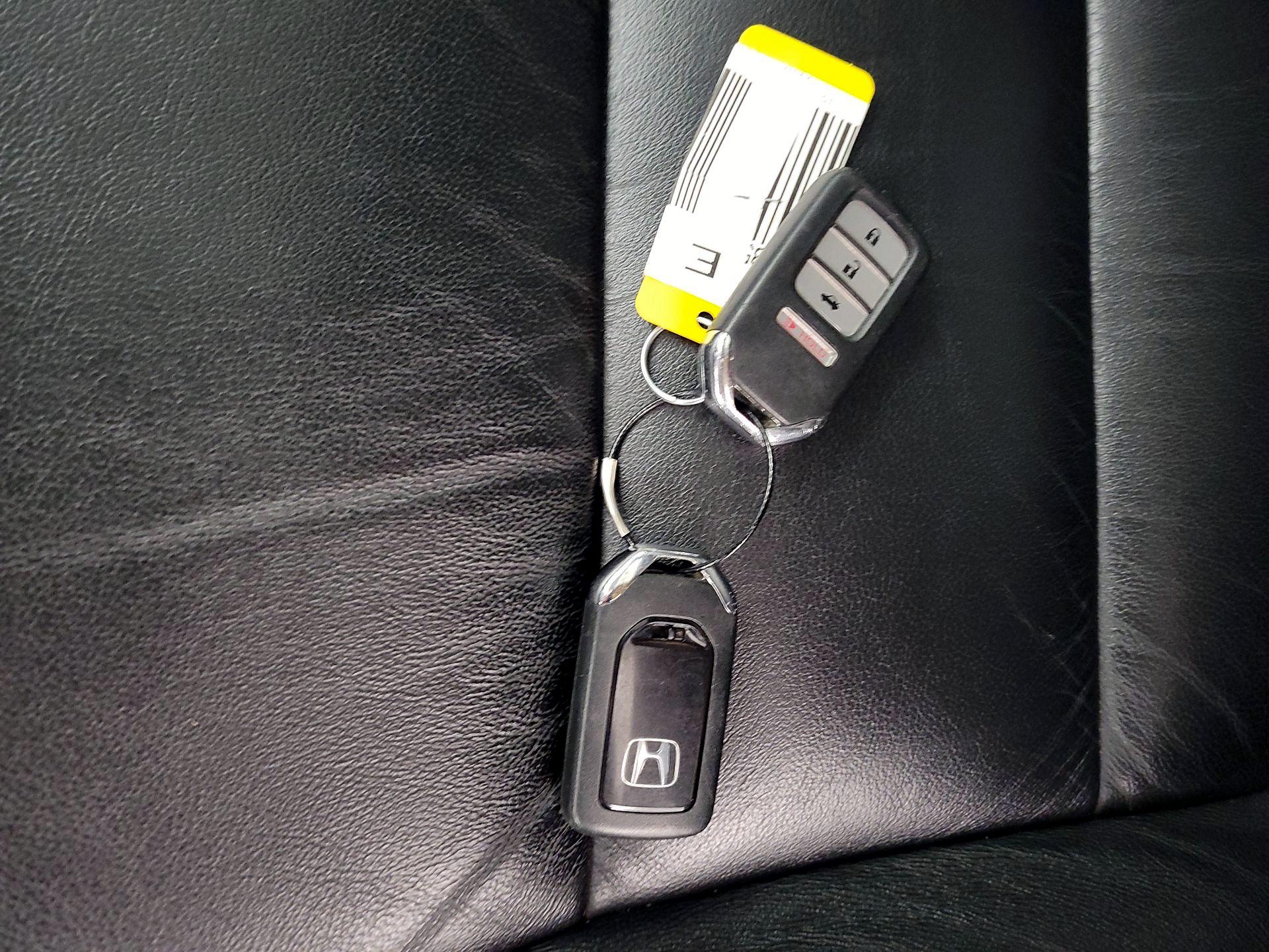 Thumbnail: 2015 Honda Civic - 20