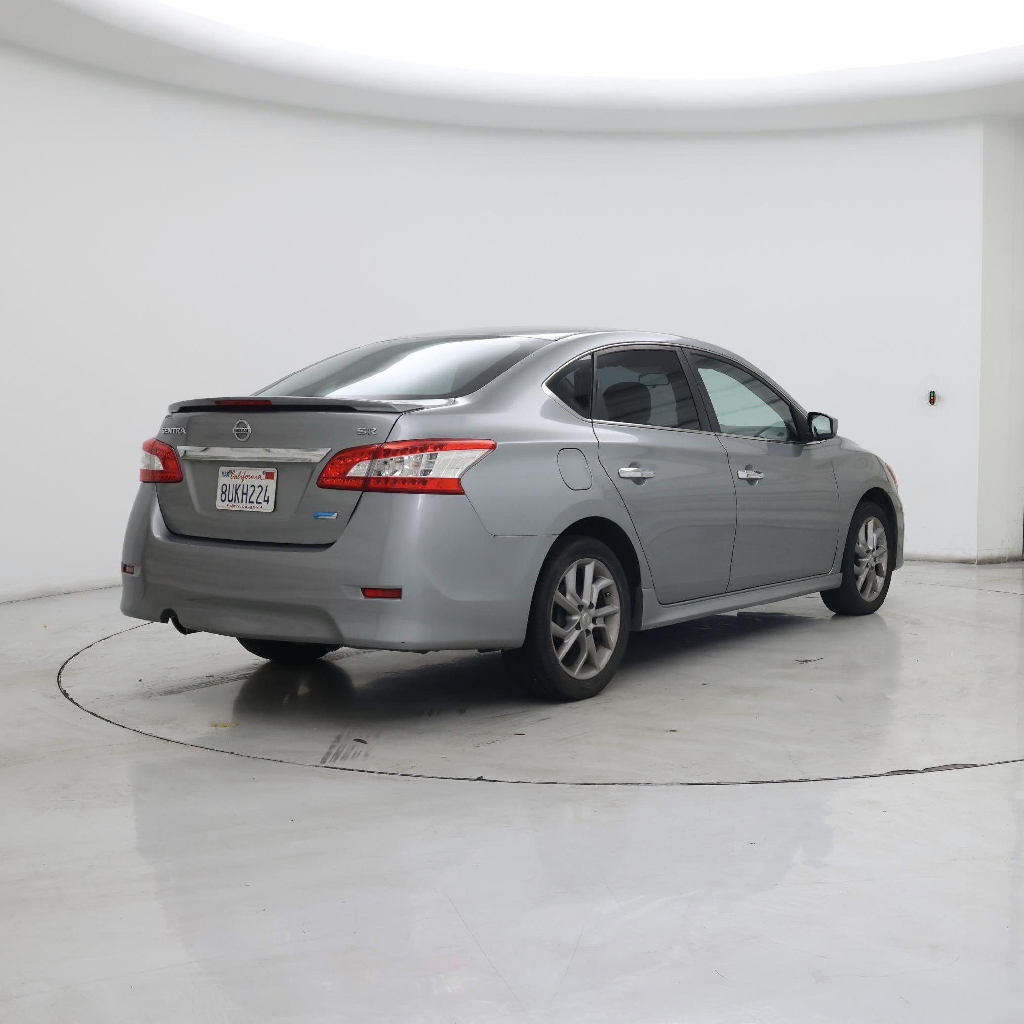 Thumbnail: 2014 Nissan Sentra - 8
