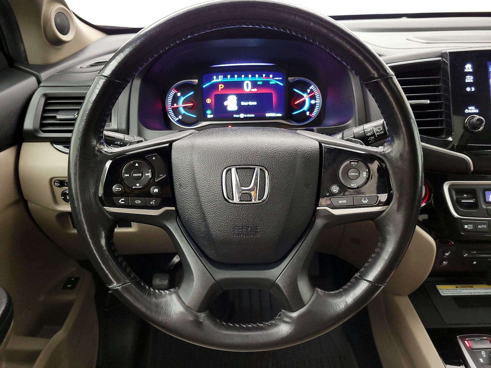 Thumbnail: 2019 Honda Pilot - 10