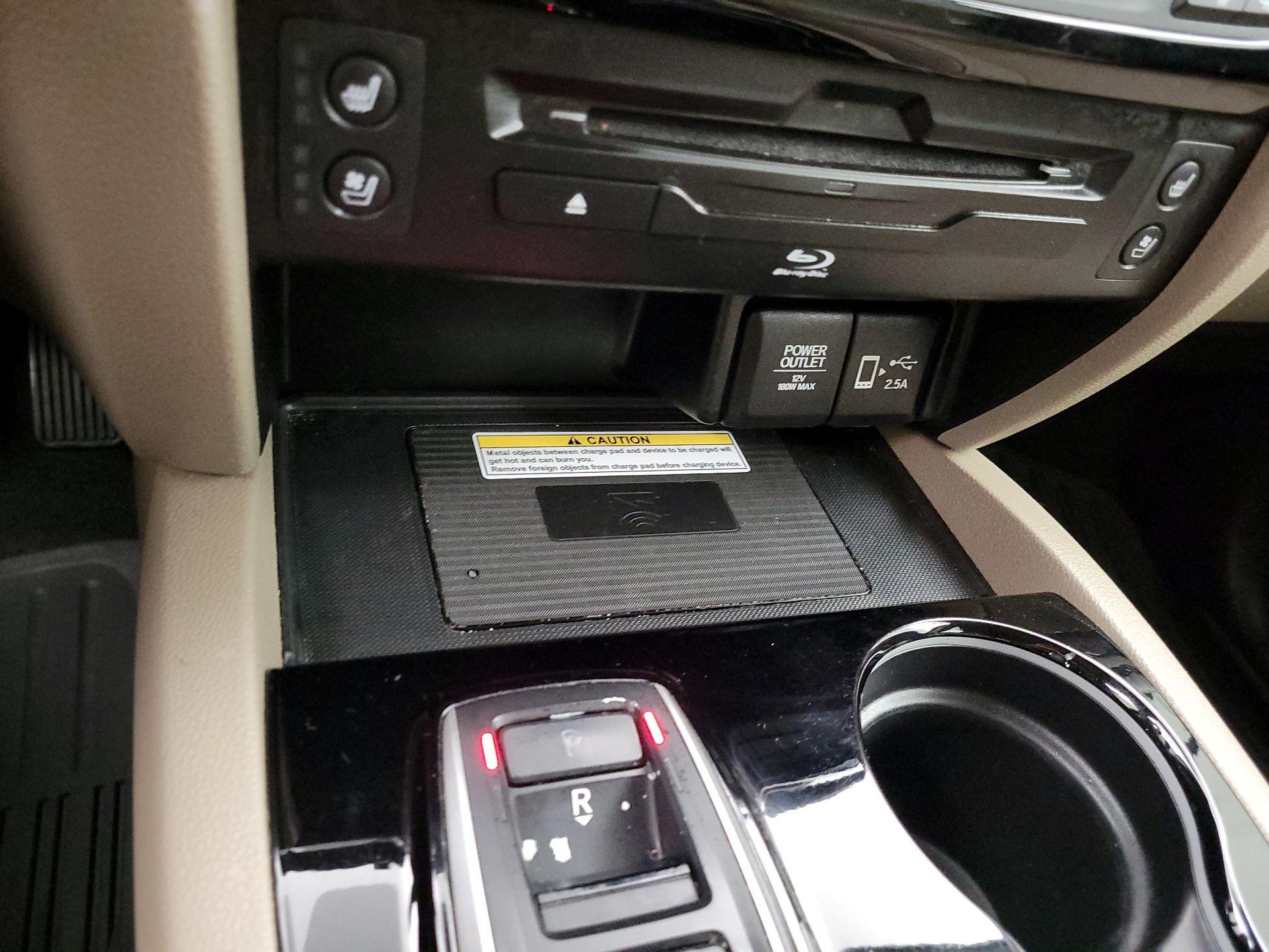Thumbnail: 2019 Honda Pilot - 19