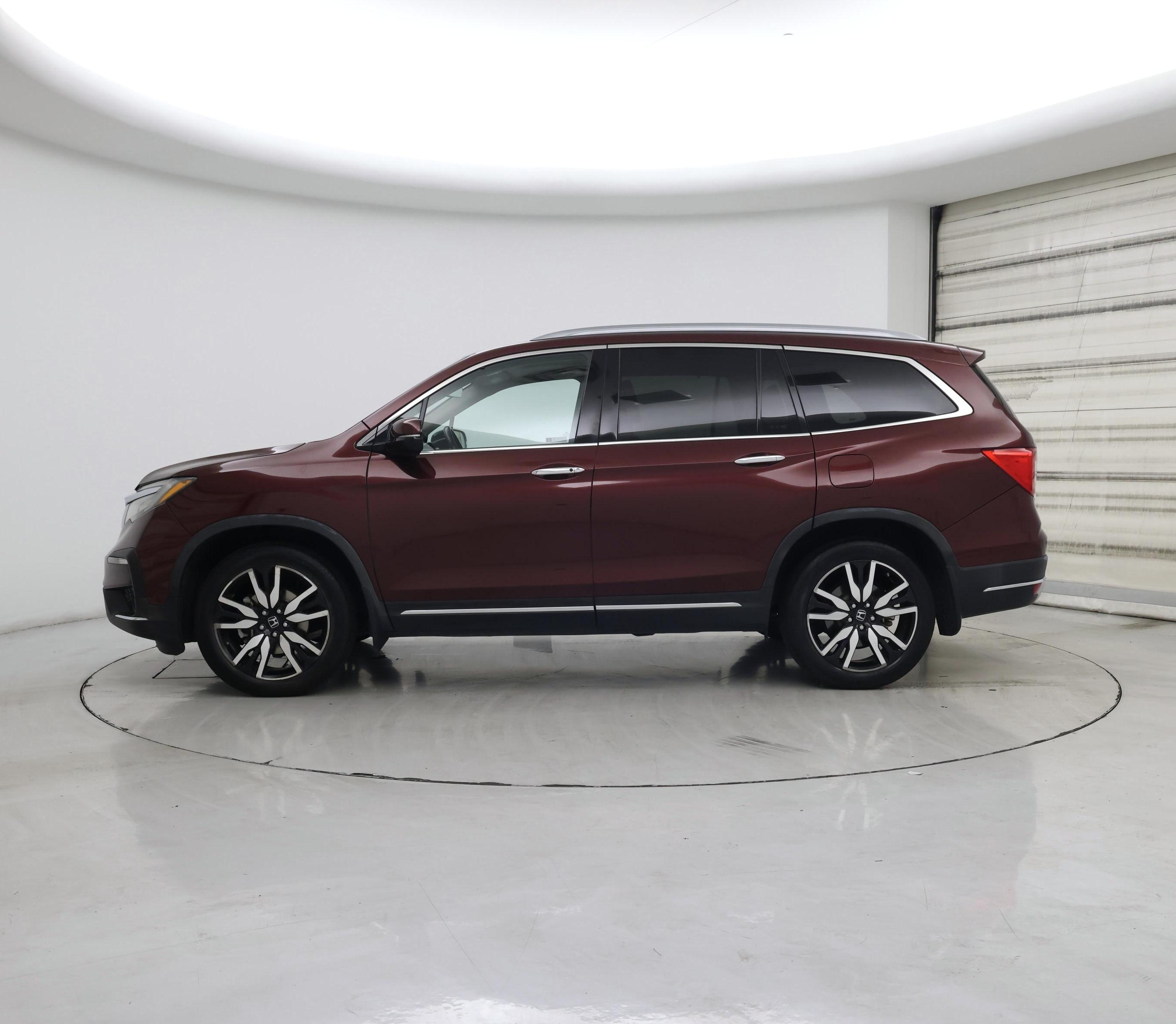 Thumbnail: 2019 Honda Pilot - 3