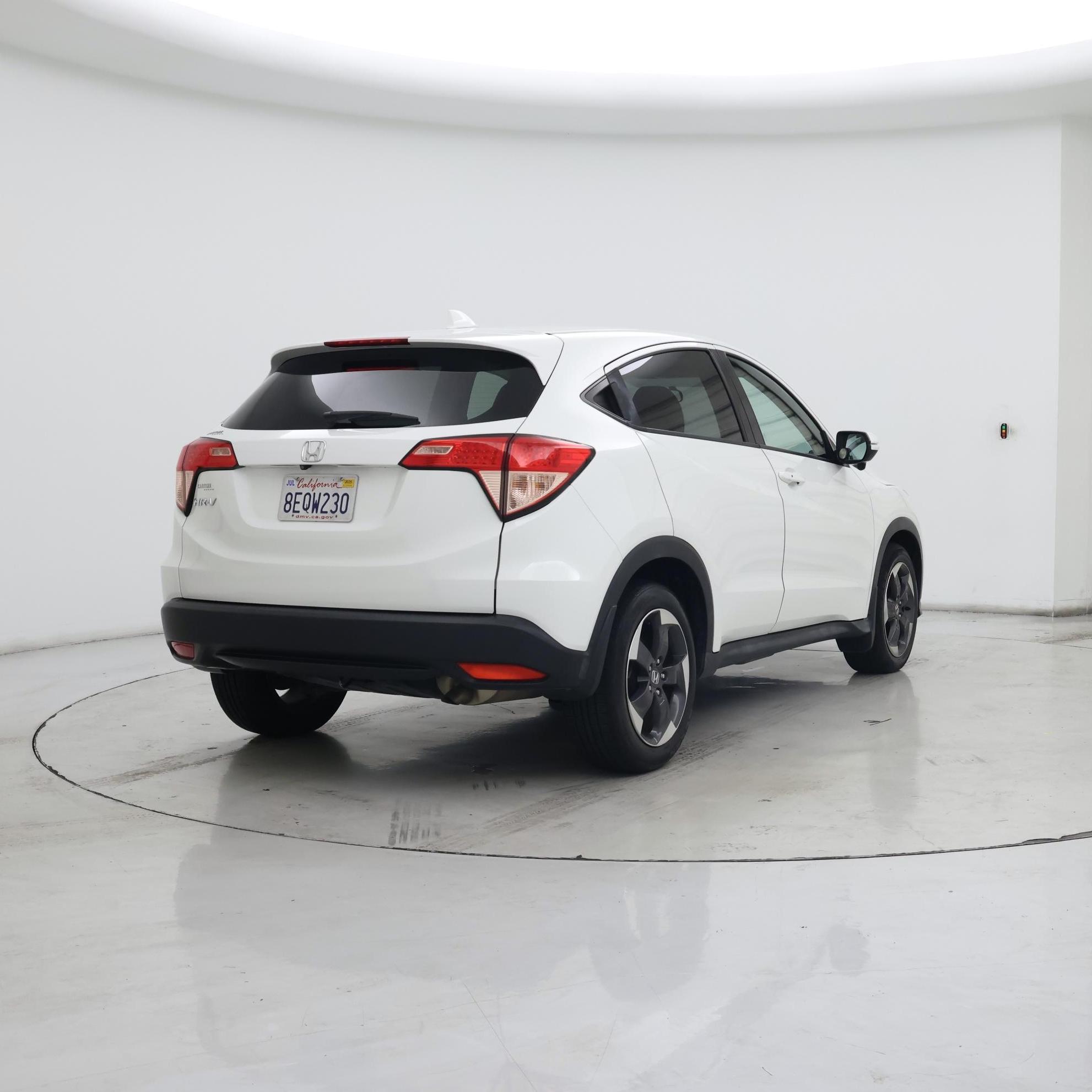 Thumbnail: 2018 Honda HR-V - 8