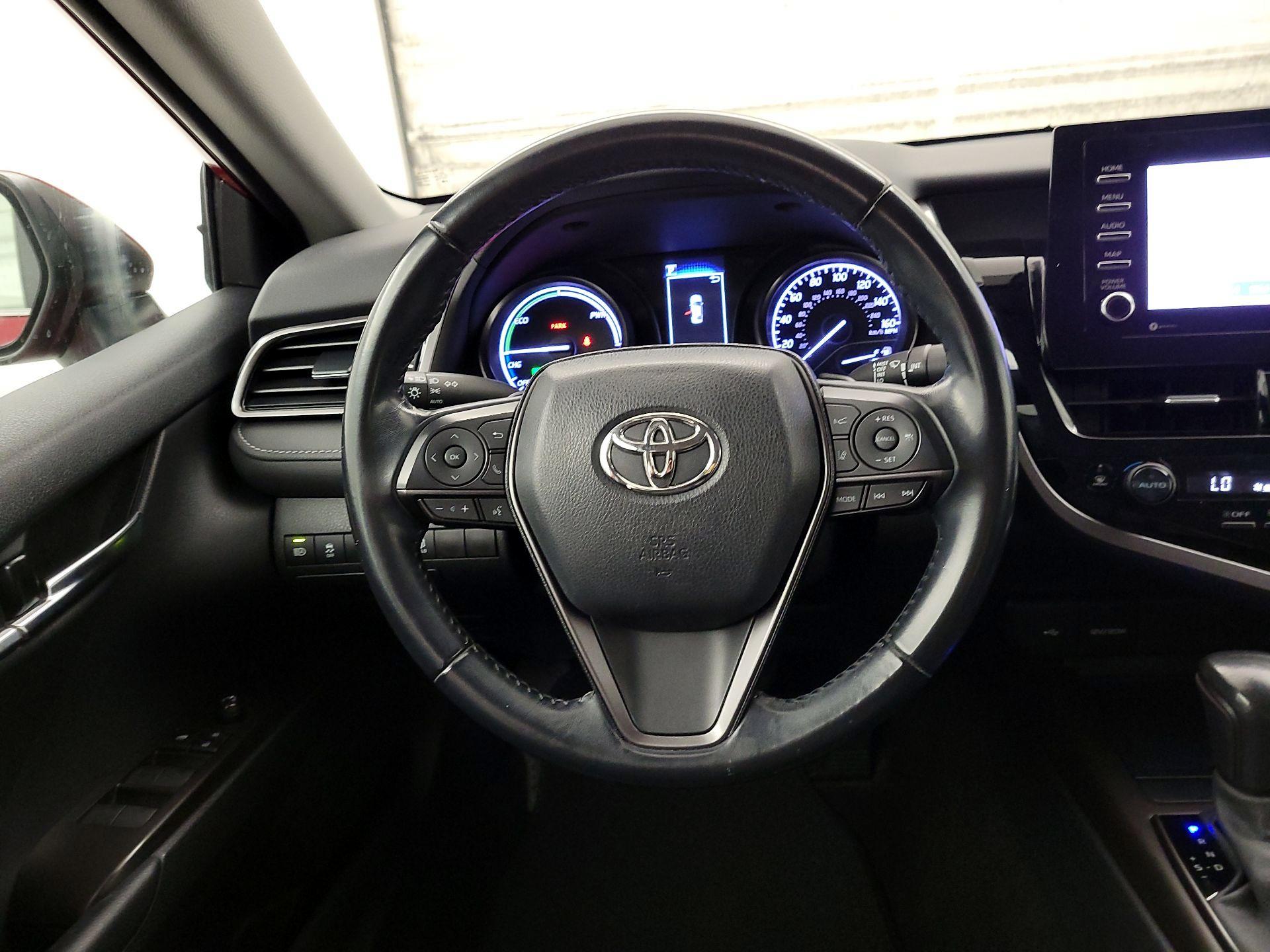 Thumbnail: 2021 Toyota Camry - 10