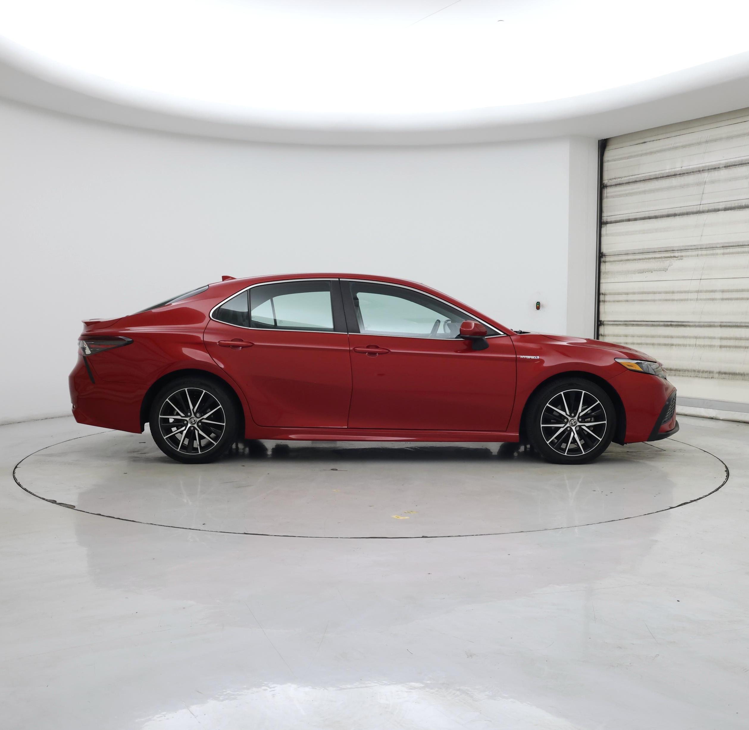 Thumbnail: 2021 Toyota Camry - 7