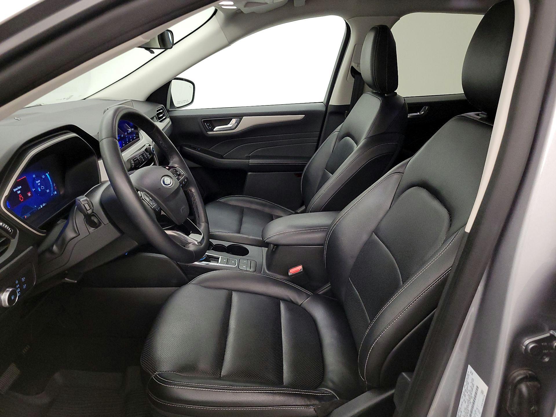 Thumbnail: 2022 Ford Escape - 11