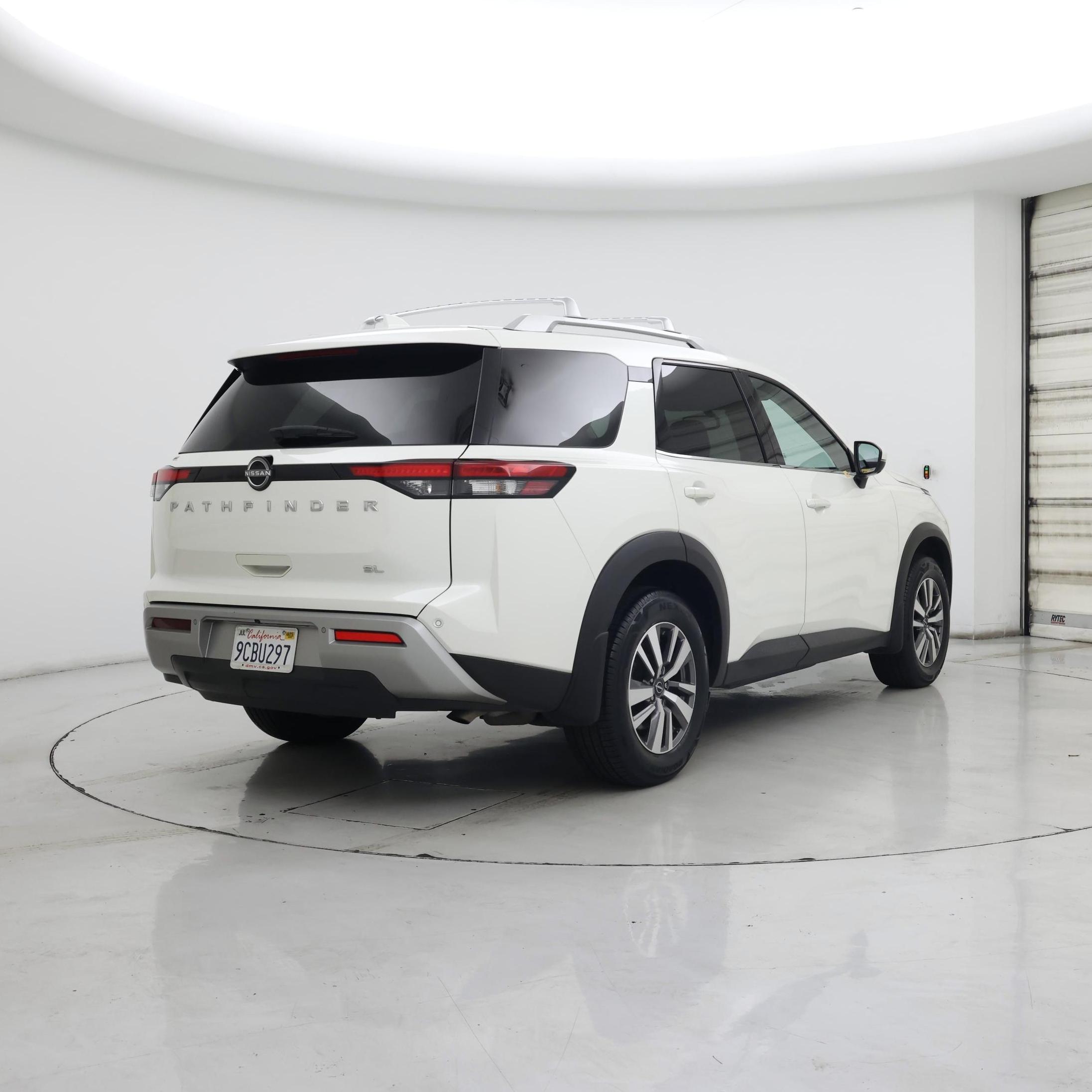 Thumbnail: 2022 Nissan Pathfinder - 8