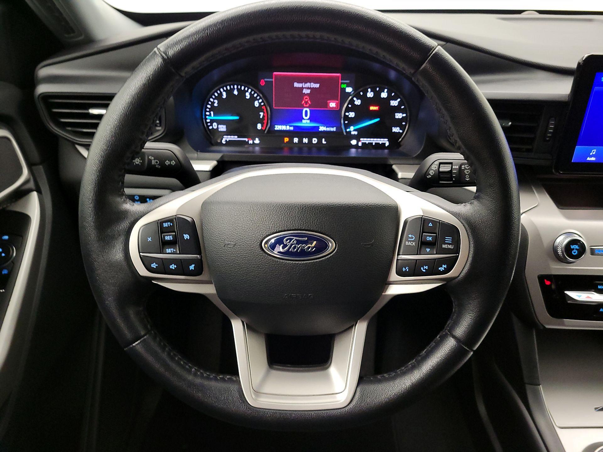 Thumbnail: 2022 Ford Explorer - 10