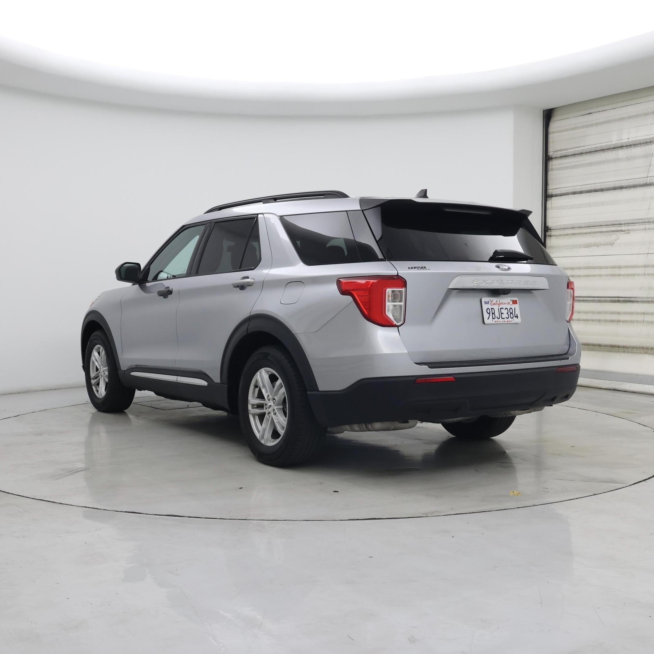 Thumbnail: 2022 Ford Explorer - 2