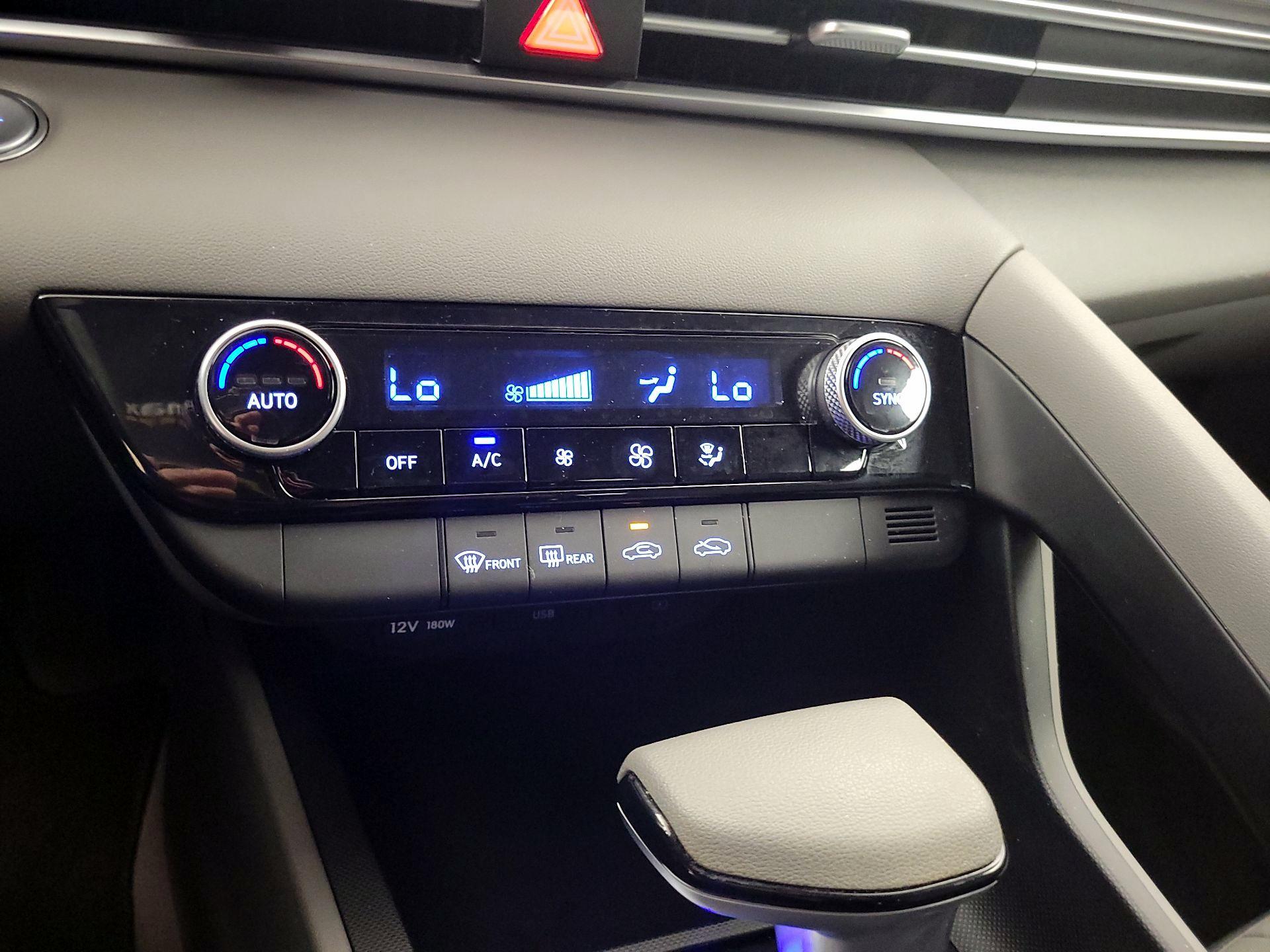 Thumbnail: 2023 Hyundai Elantra - 16