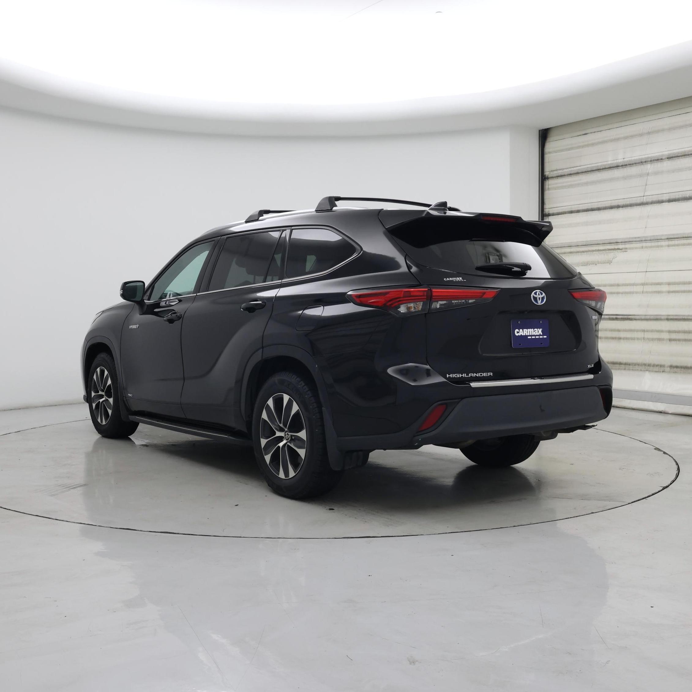 Thumbnail: 2020 Toyota Highlander - 2