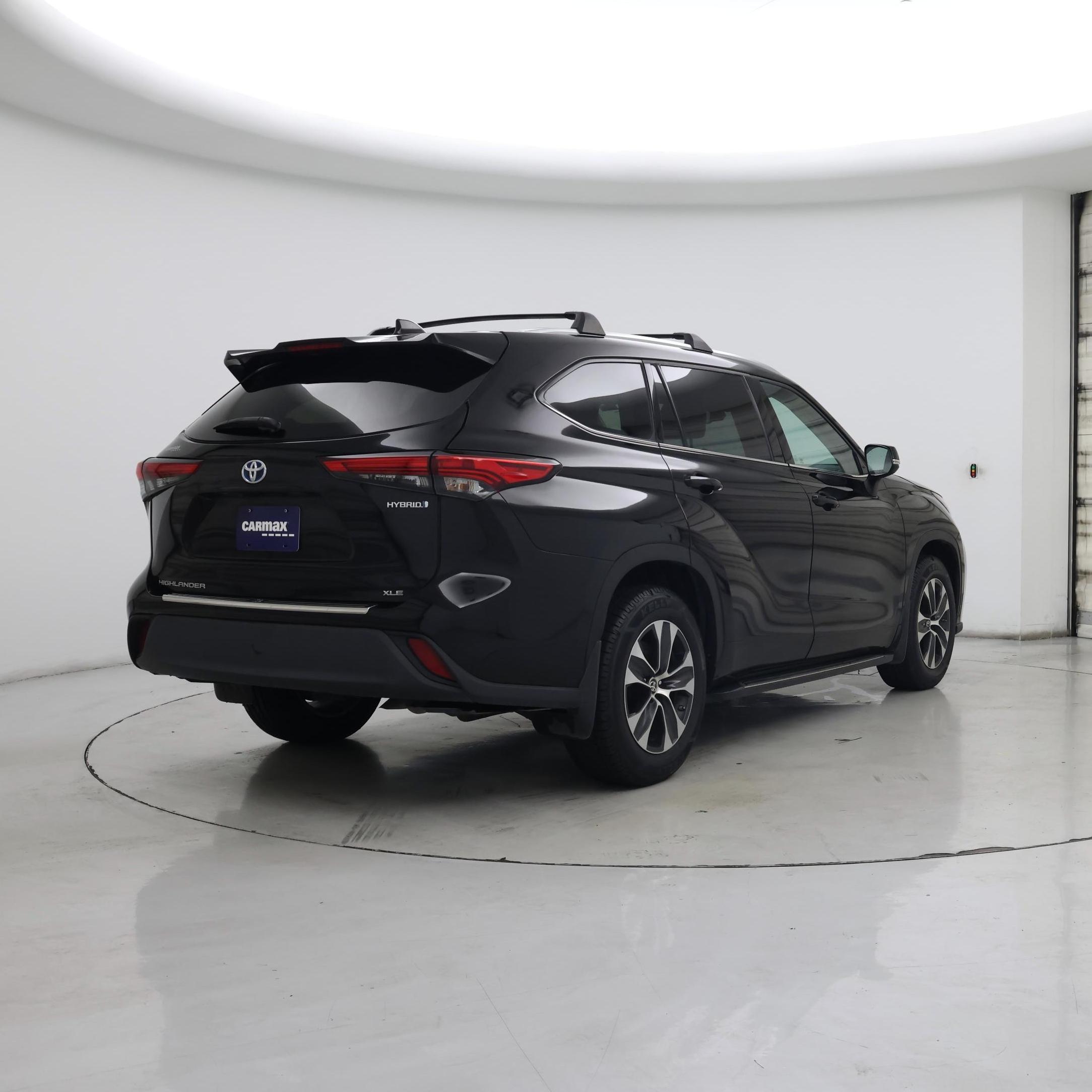 Thumbnail: 2020 Toyota Highlander - 8