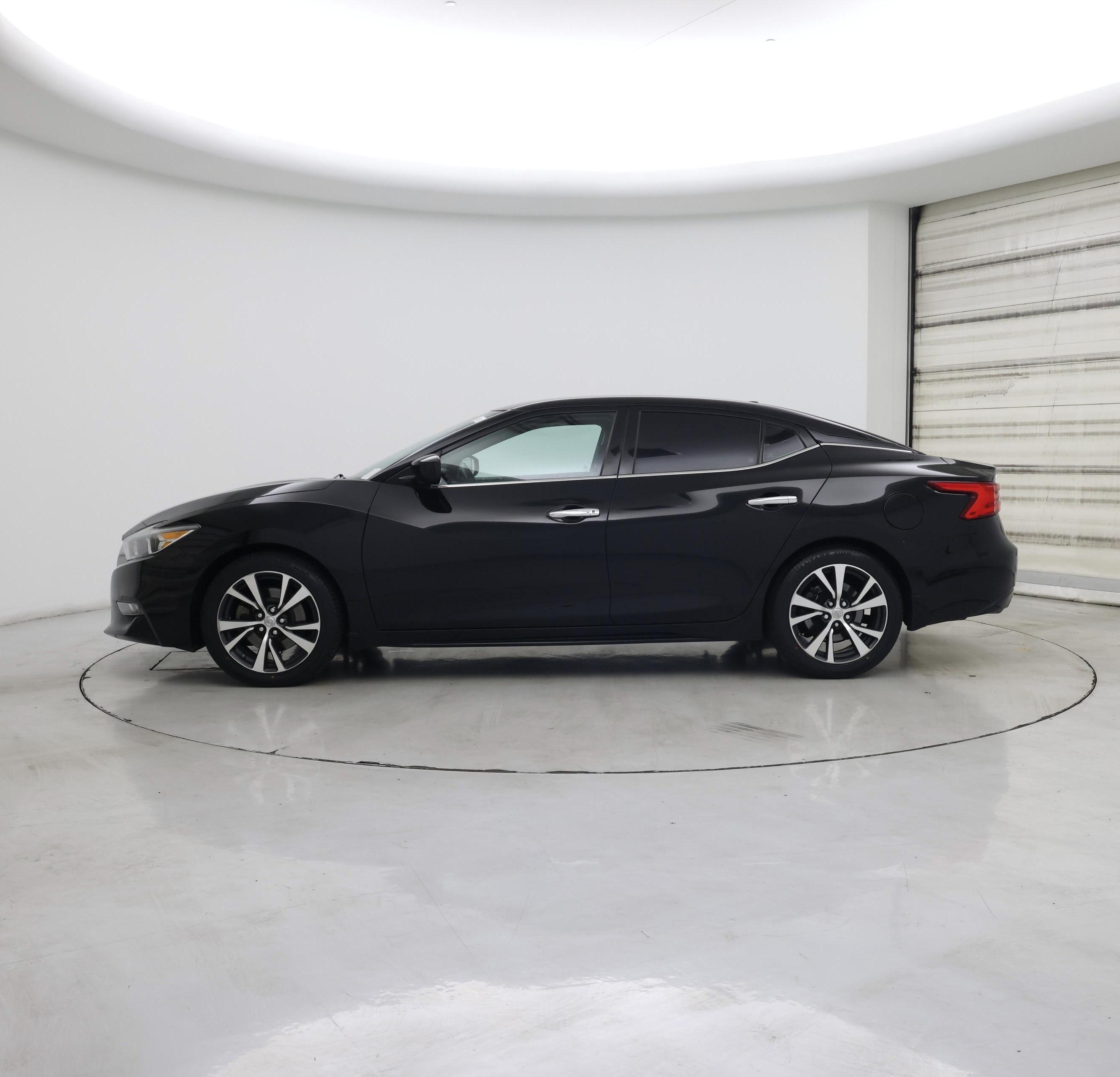 Thumbnail: 2017 Nissan Maxima - 3