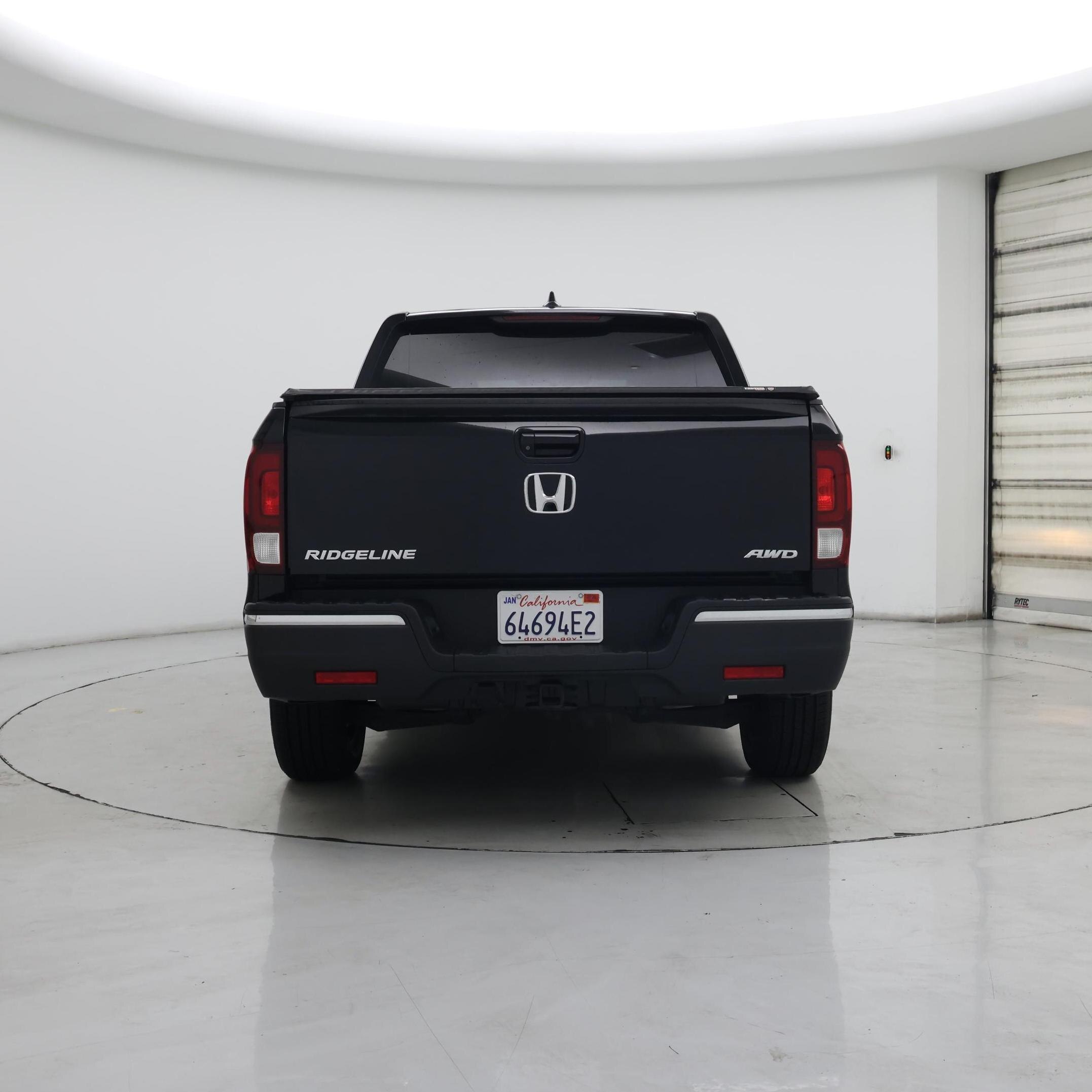 Thumbnail: 2017 Honda Ridgeline - 6