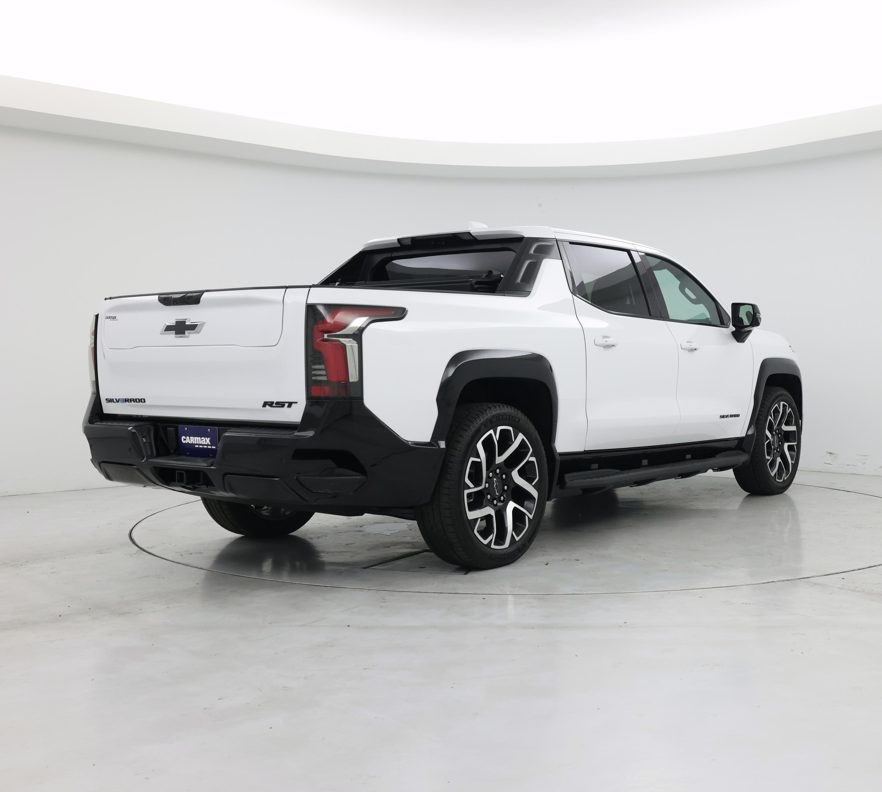 Thumbnail: 2025 Chevrolet Silverado EV - 8