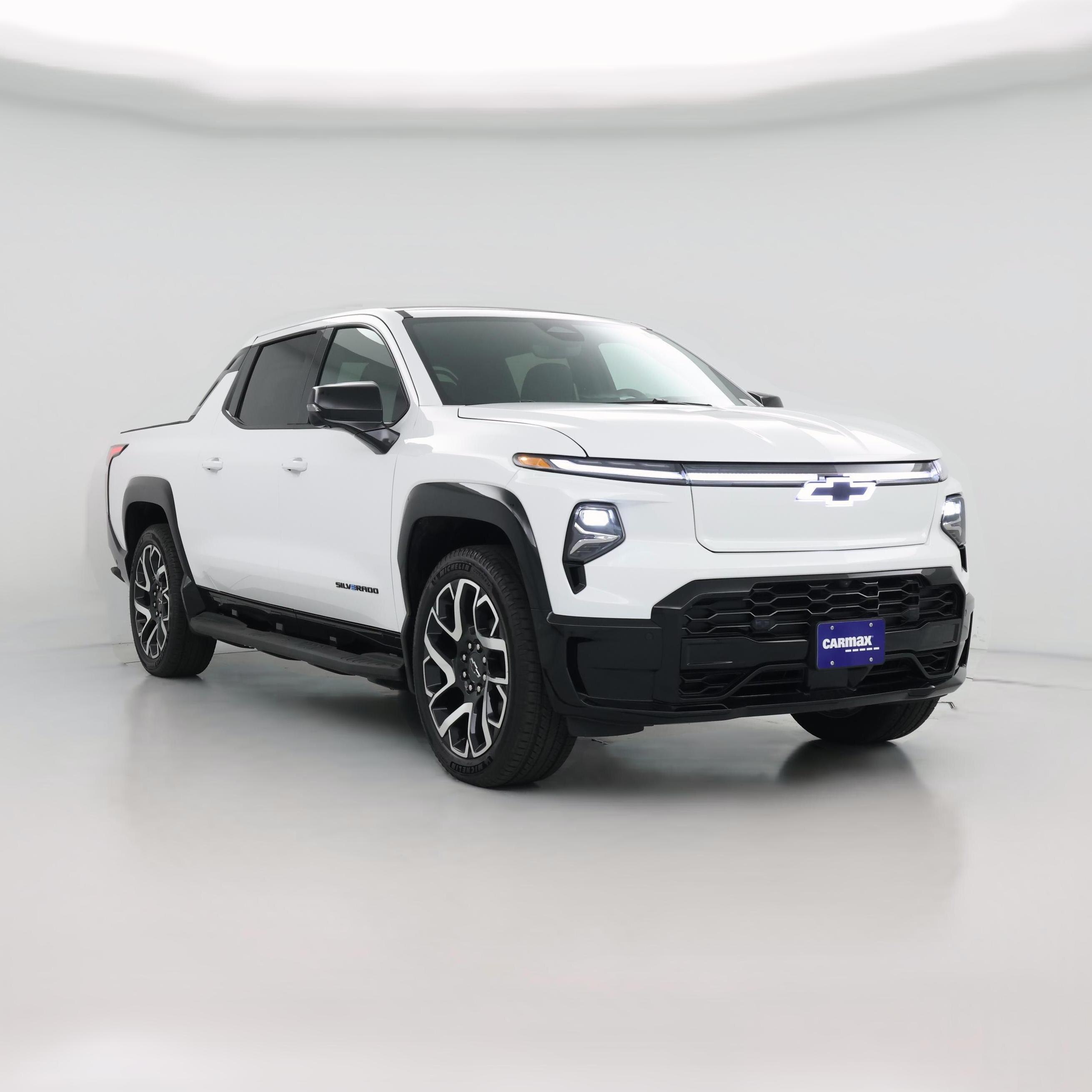 Thumbnail: 2025 Chevrolet Silverado EV - 1