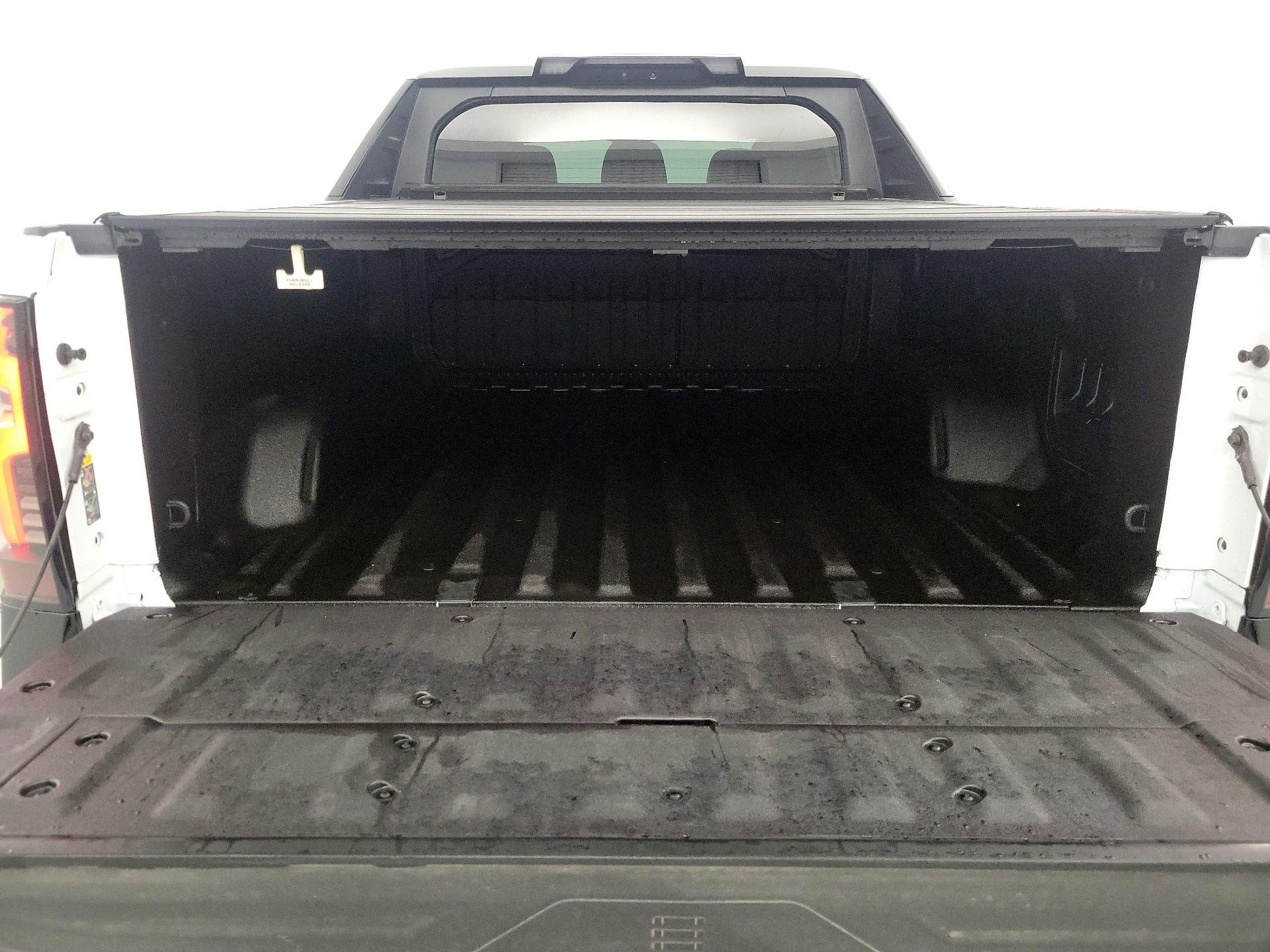 Thumbnail: 2025 Chevrolet Silverado EV - 20