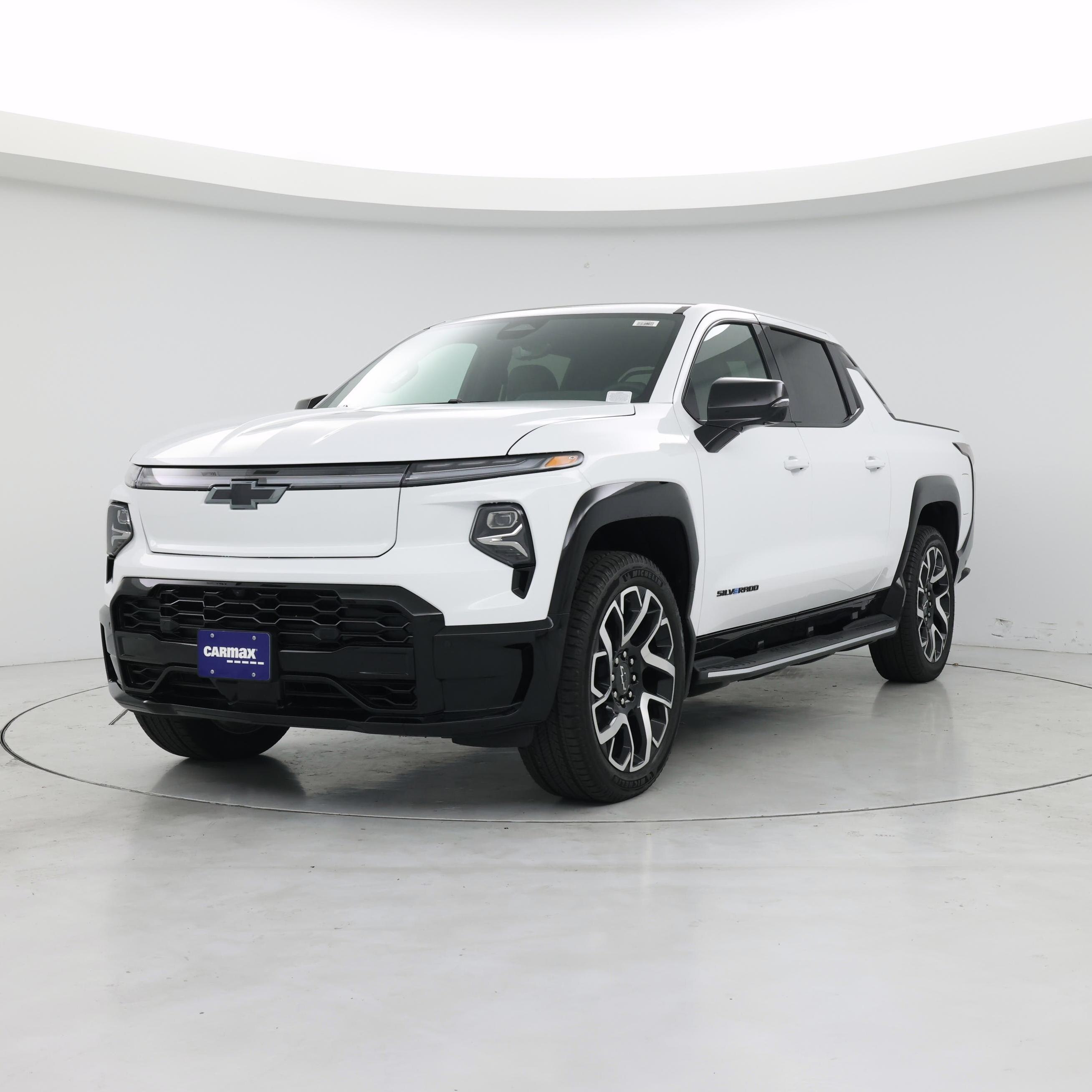 Thumbnail: 2025 Chevrolet Silverado EV - 4