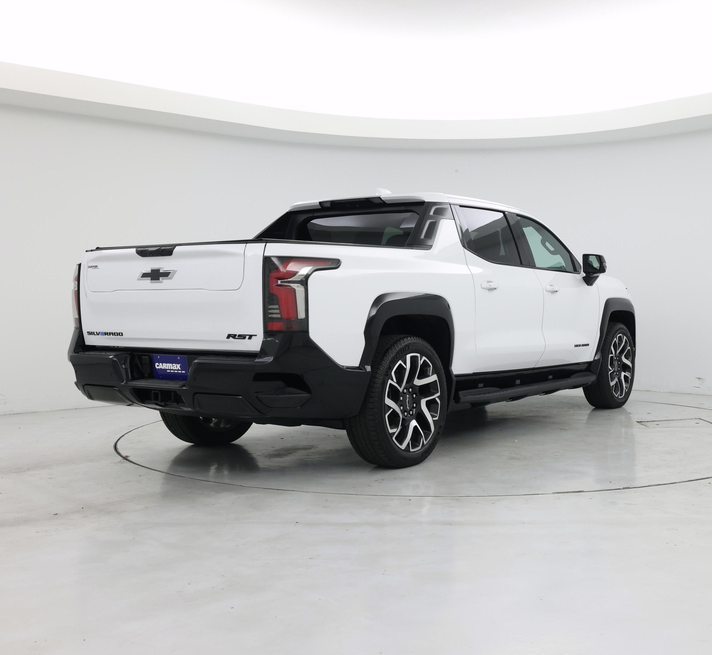 Thumbnail: 2025 Chevrolet Silverado EV - 8
