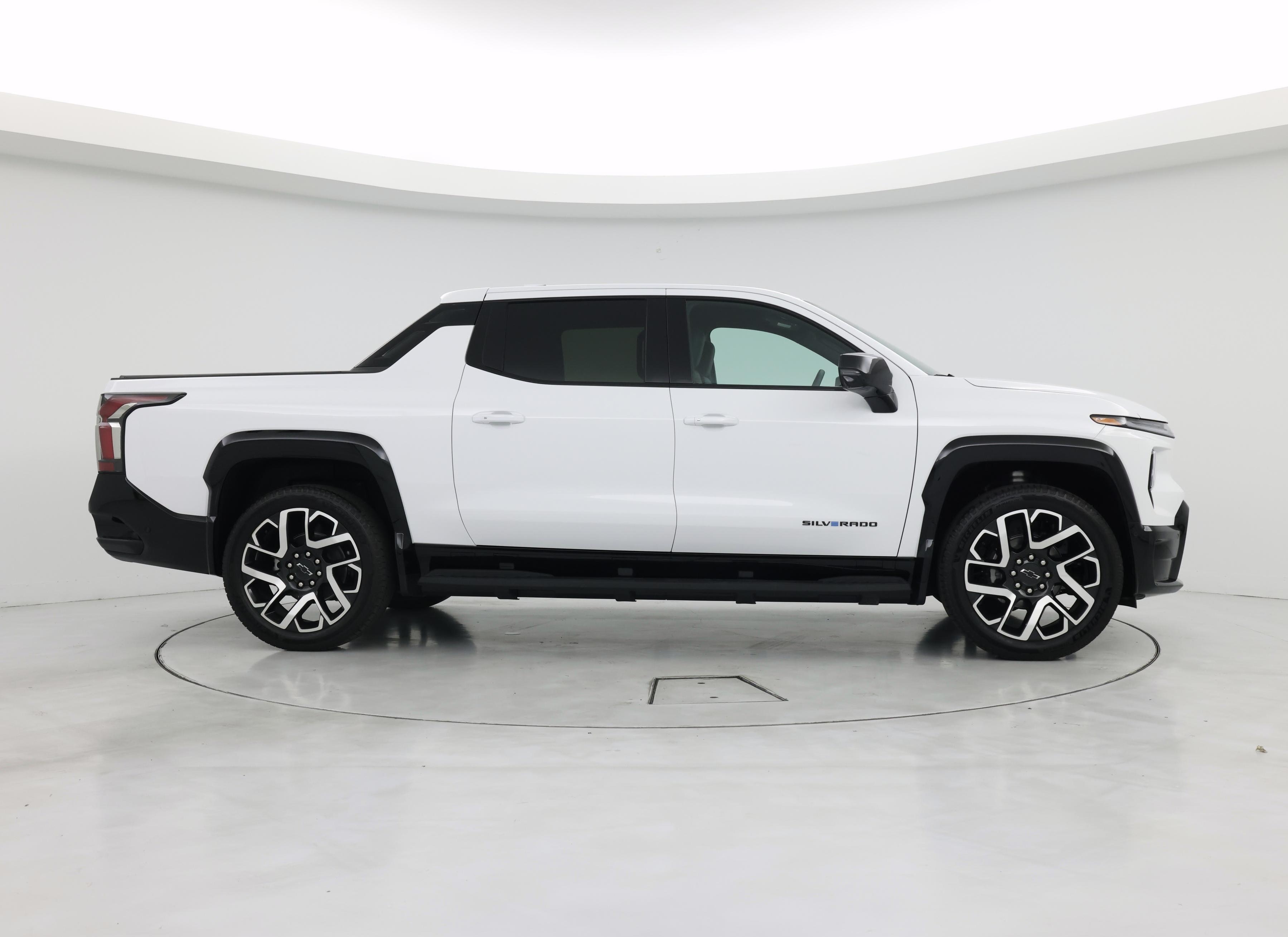 Thumbnail: 2025 Chevrolet Silverado EV - 7