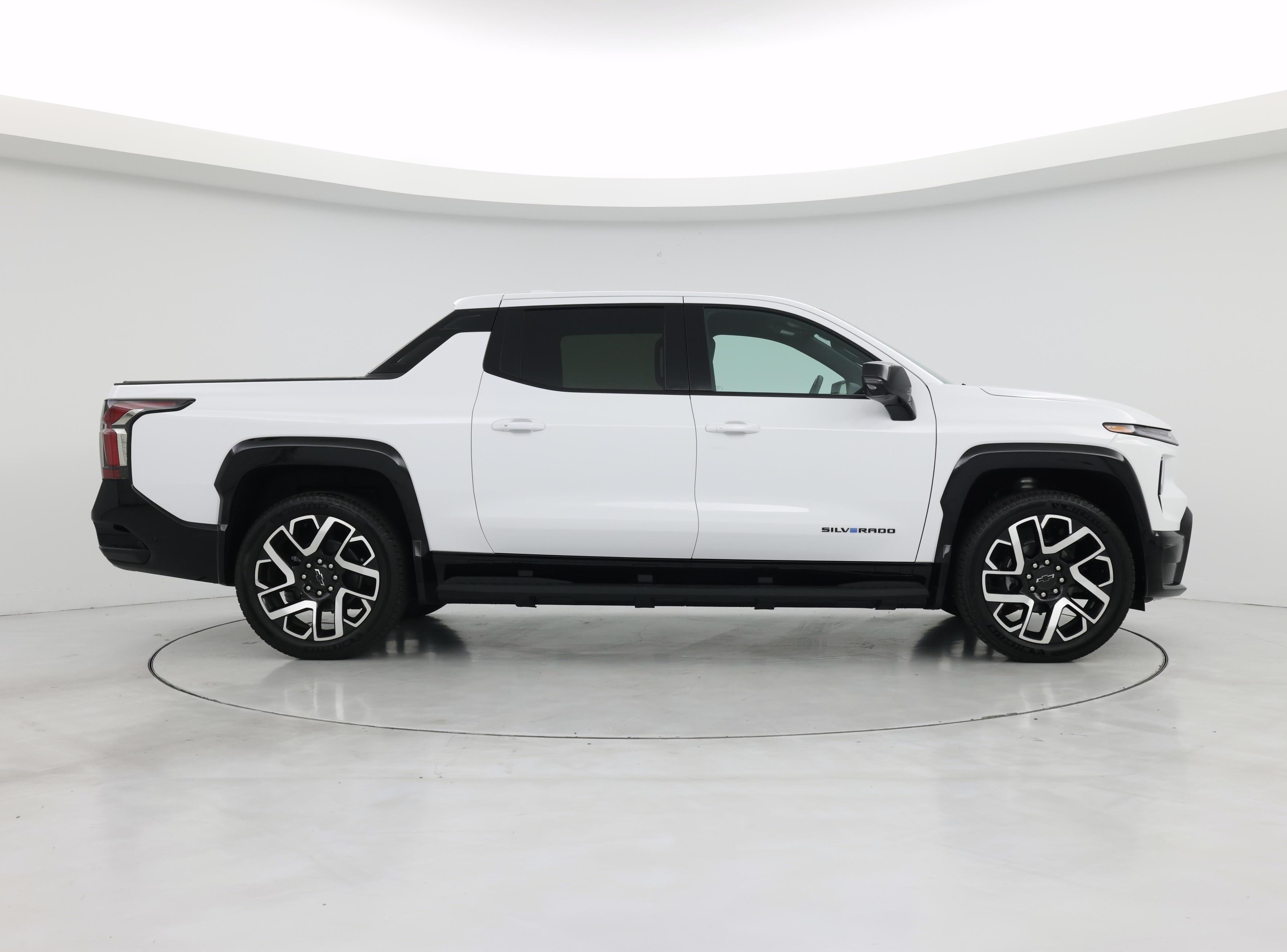 Thumbnail: 2025 Chevrolet Silverado EV - 7