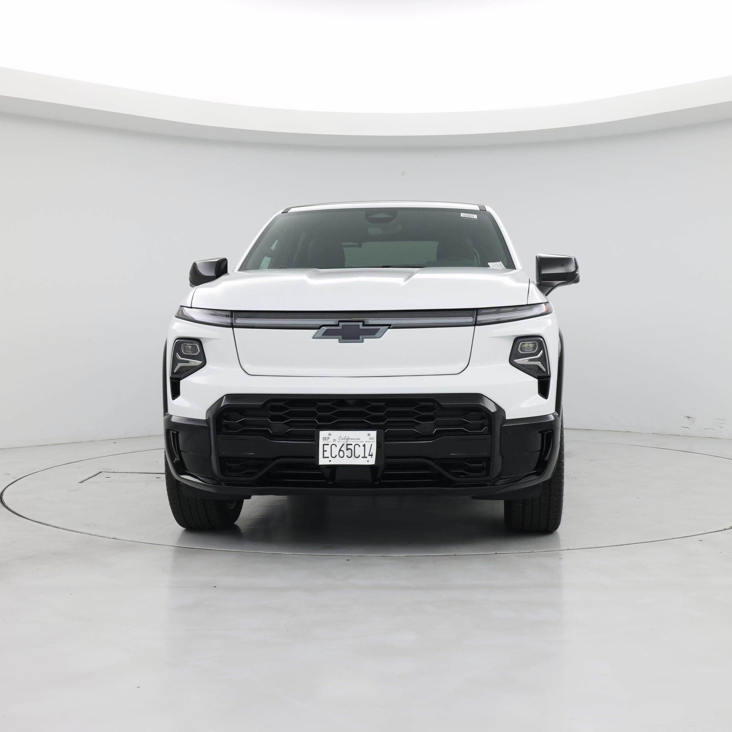 Thumbnail: 2025 Chevrolet Silverado EV - 5