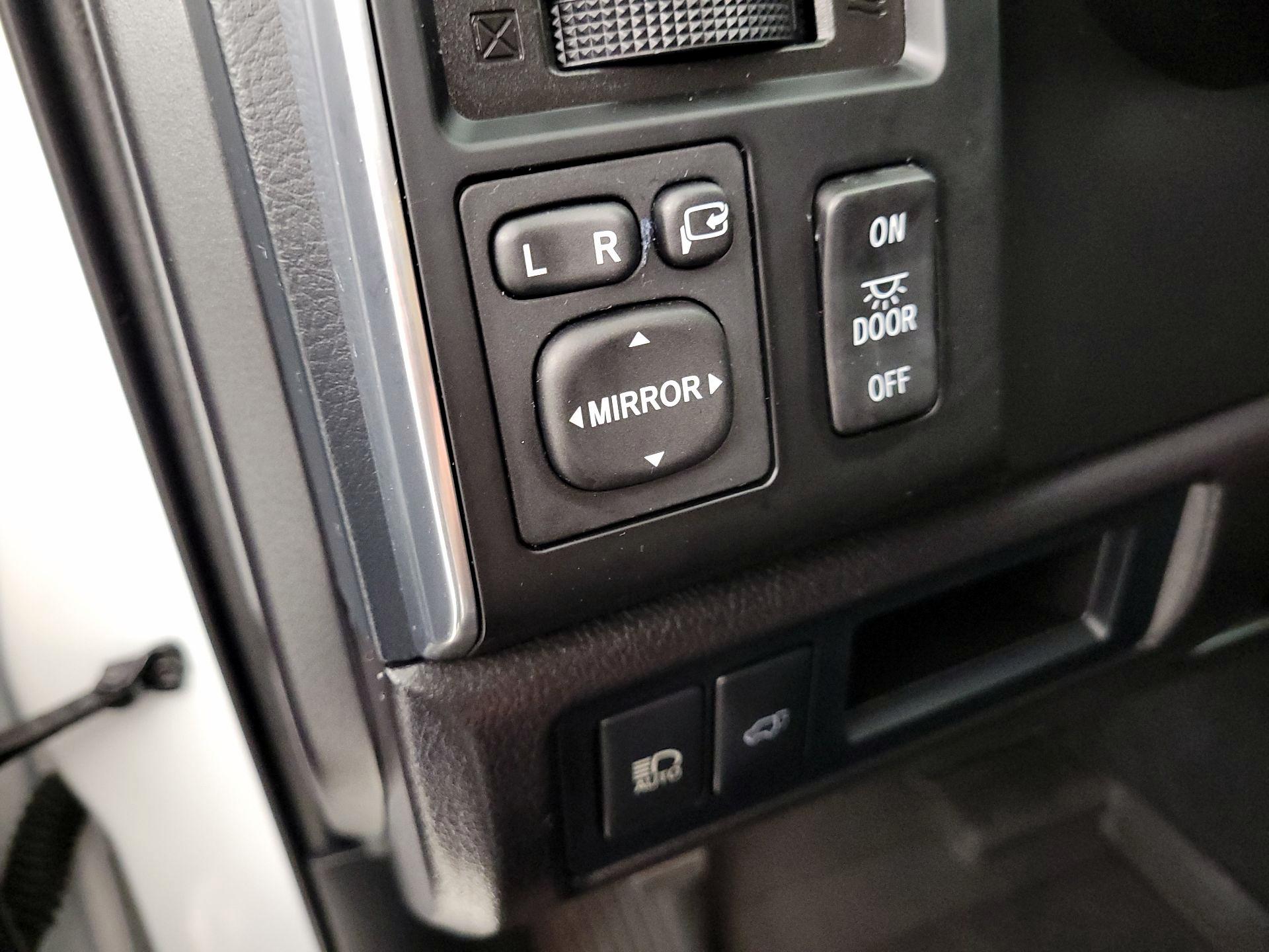 Thumbnail: 2021 Toyota Sequoia - 13