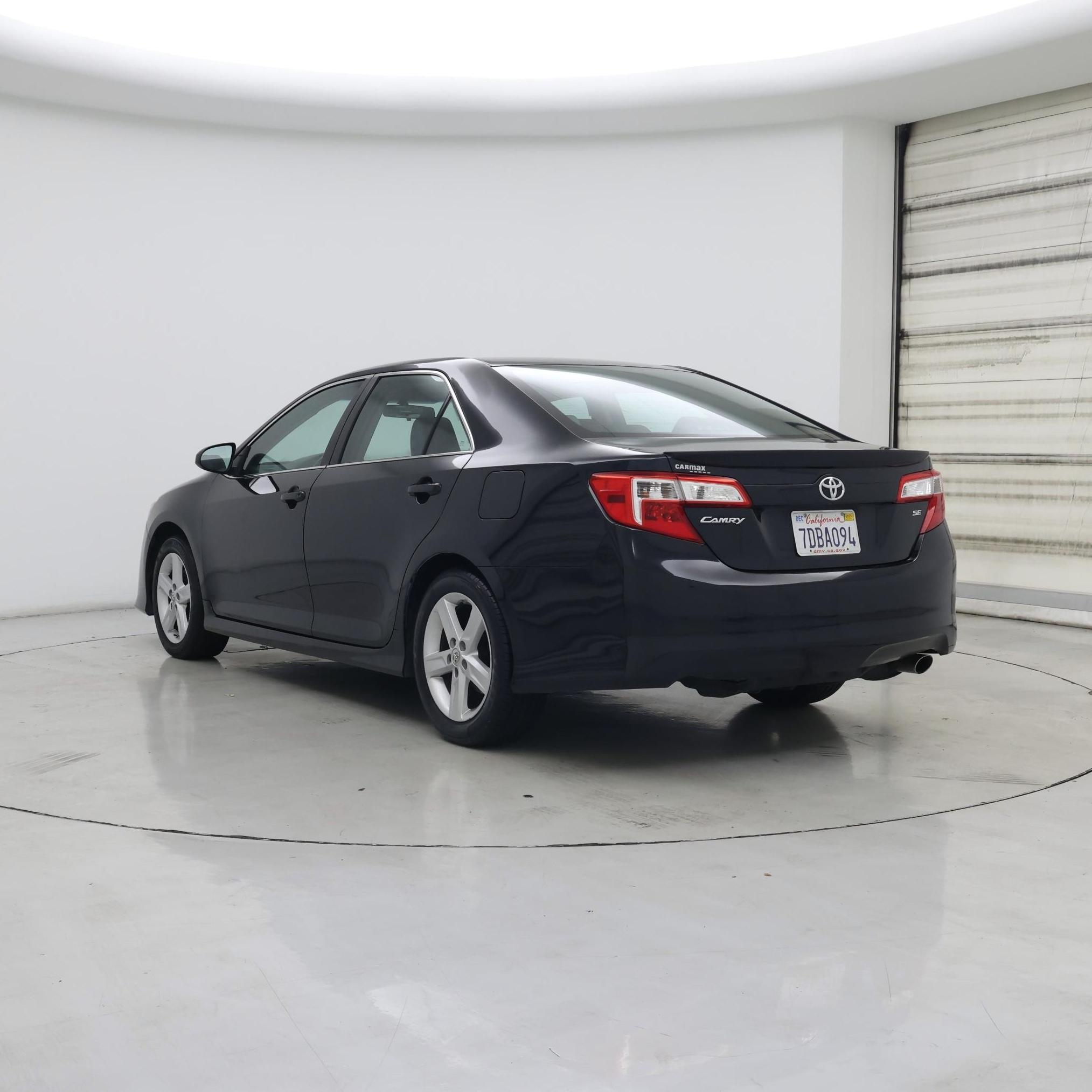 Thumbnail: 2014 Toyota Camry - 2