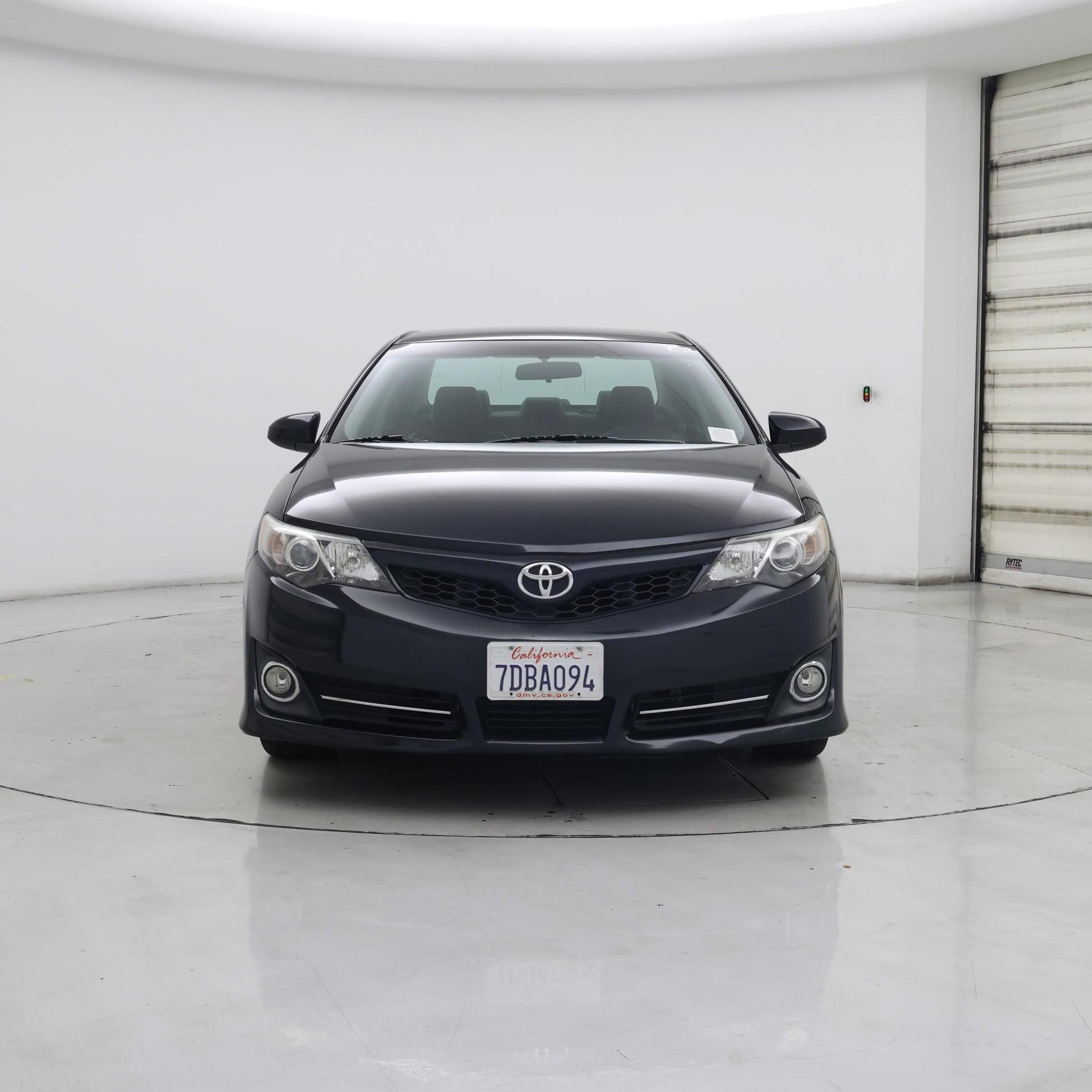 Thumbnail: 2014 Toyota Camry - 5