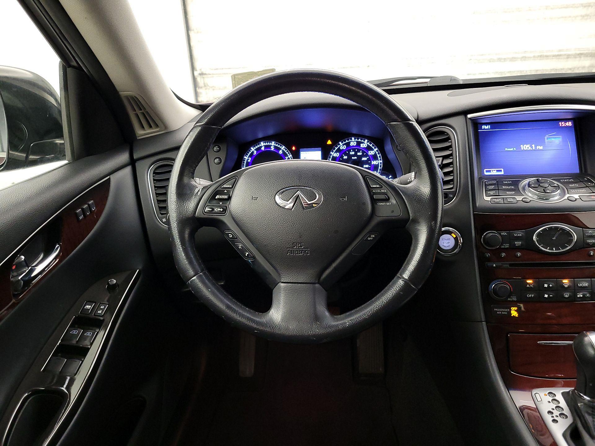 Thumbnail: 2016 INFINITI QX50 - 10