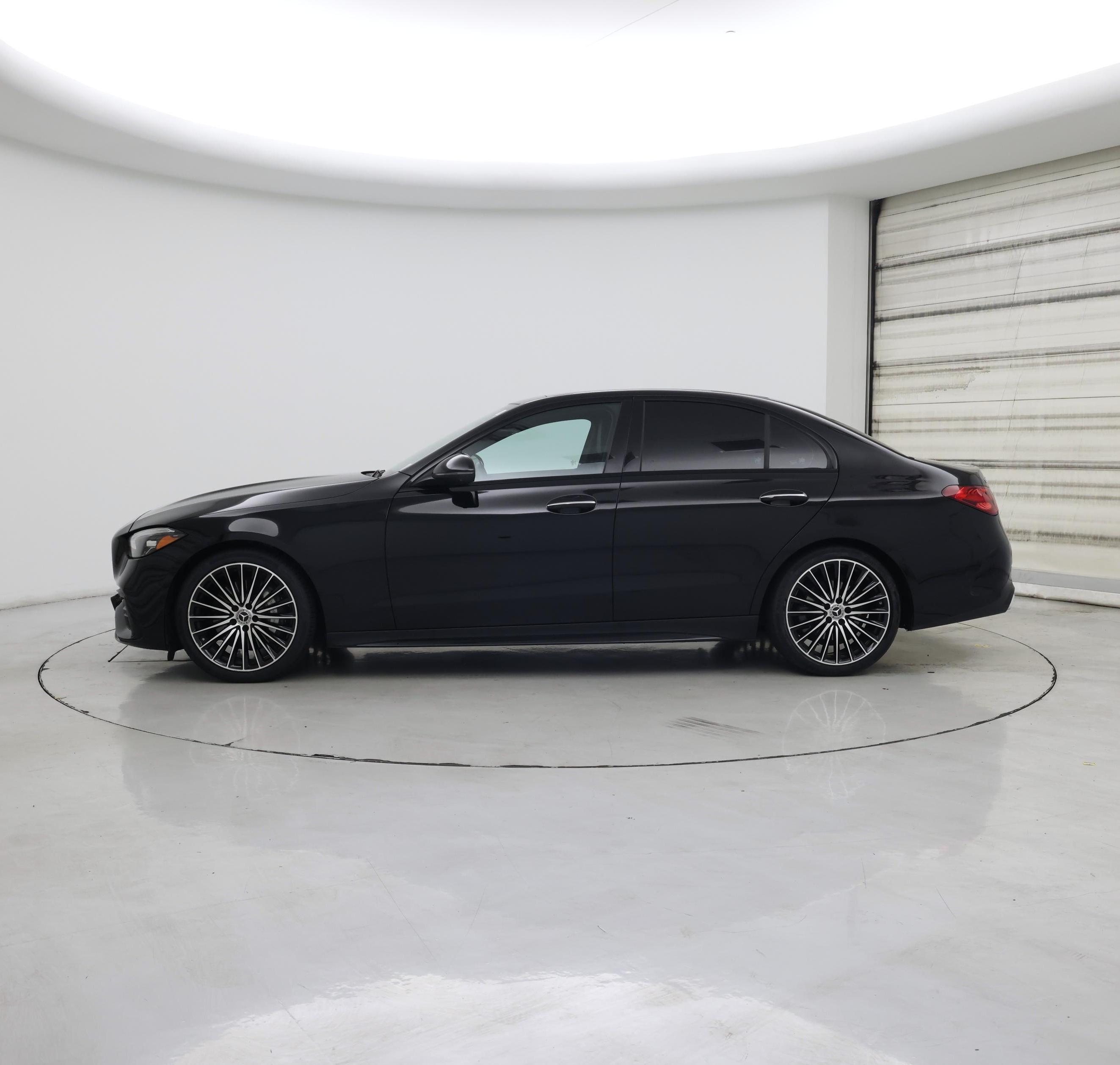 Thumbnail: 2023 Mercedes-Benz C-Class - 3