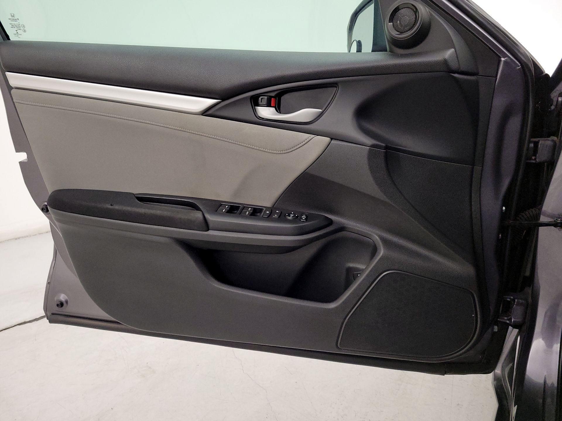 Thumbnail: 2018 Honda Civic - 12