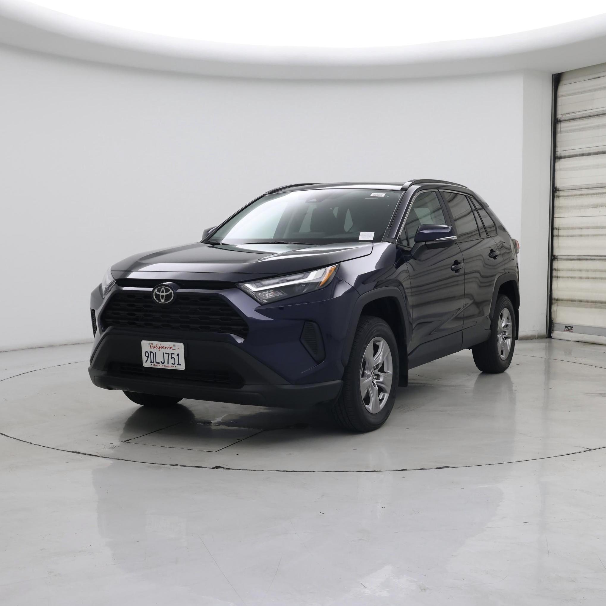 Thumbnail: 2022 Toyota RAV4 - 4