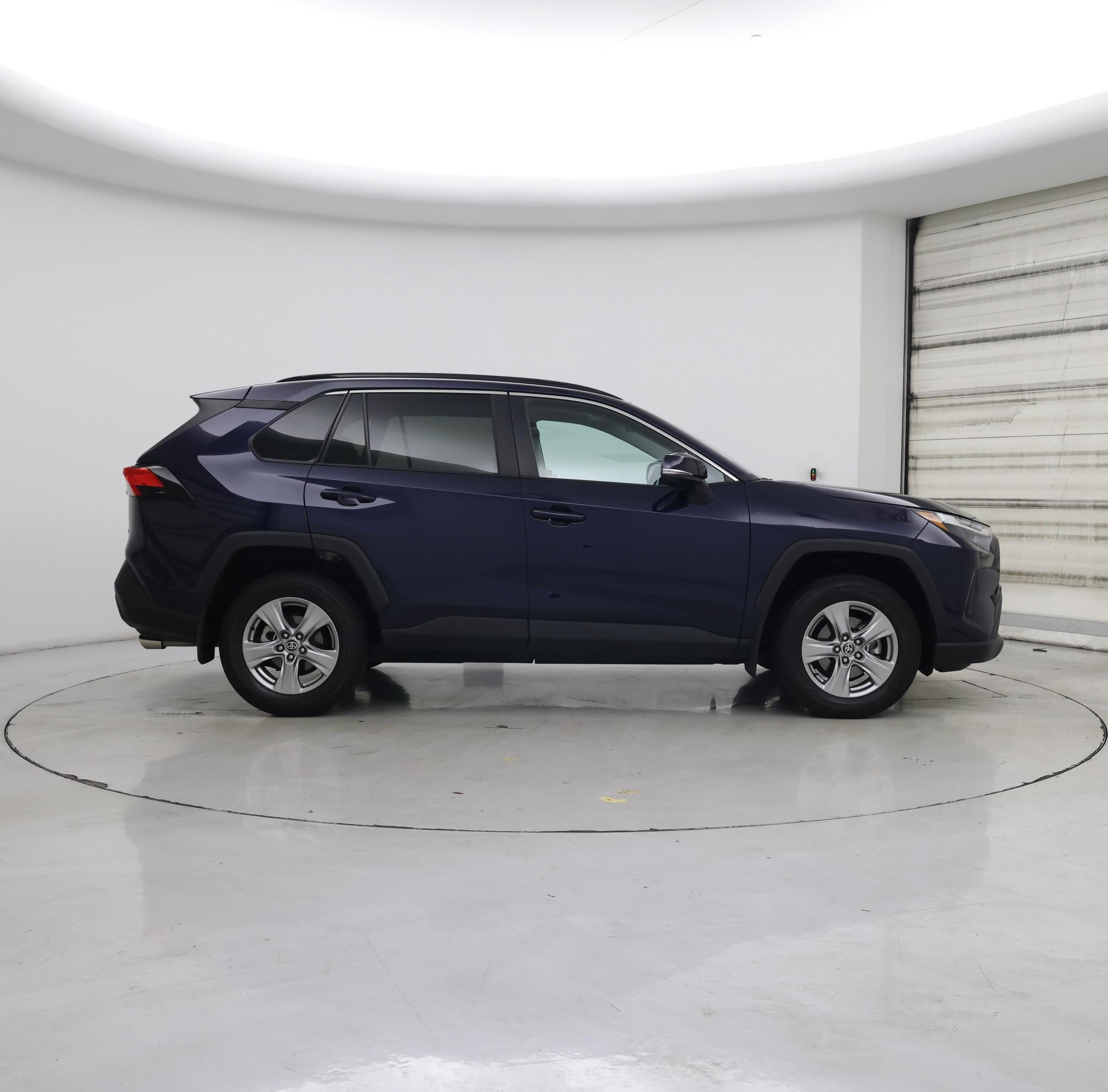 Thumbnail: 2022 Toyota RAV4 - 7