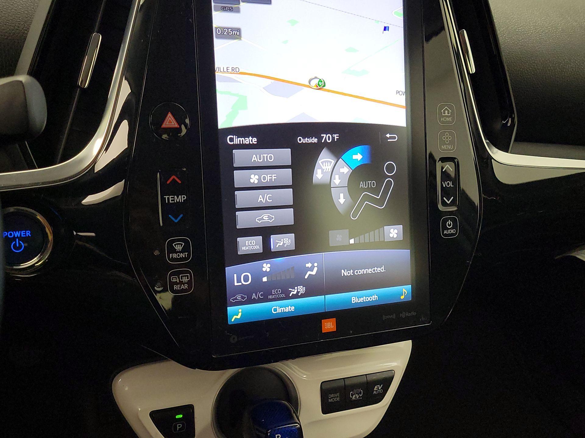 Thumbnail: 2017 Toyota Prius Prime - 17