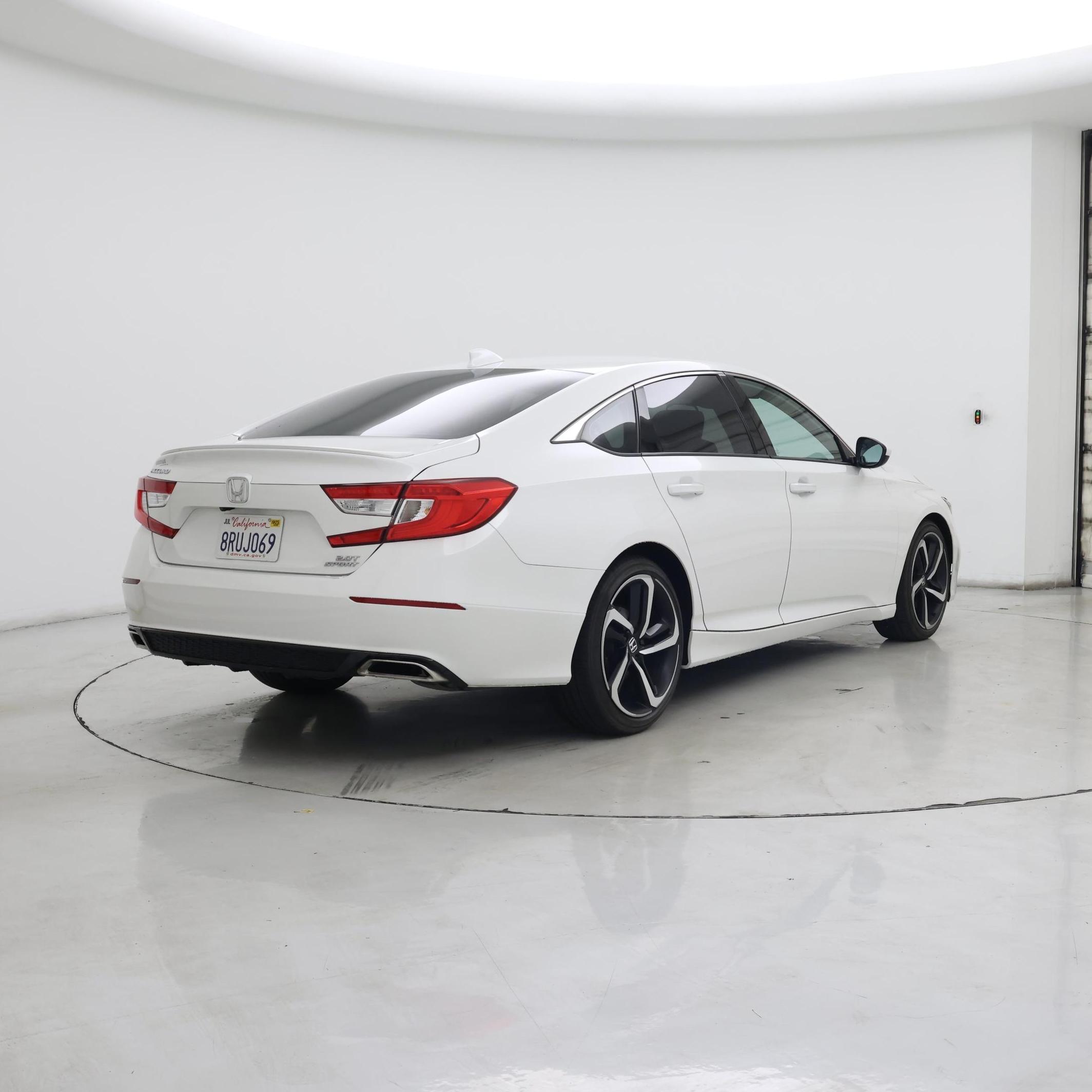 Thumbnail: 2020 Honda Accord - 8
