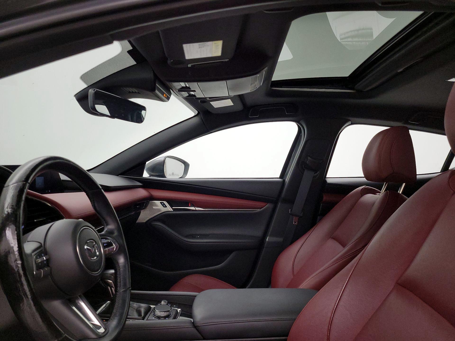Thumbnail: 2021 Mazda Mazda3 - 19