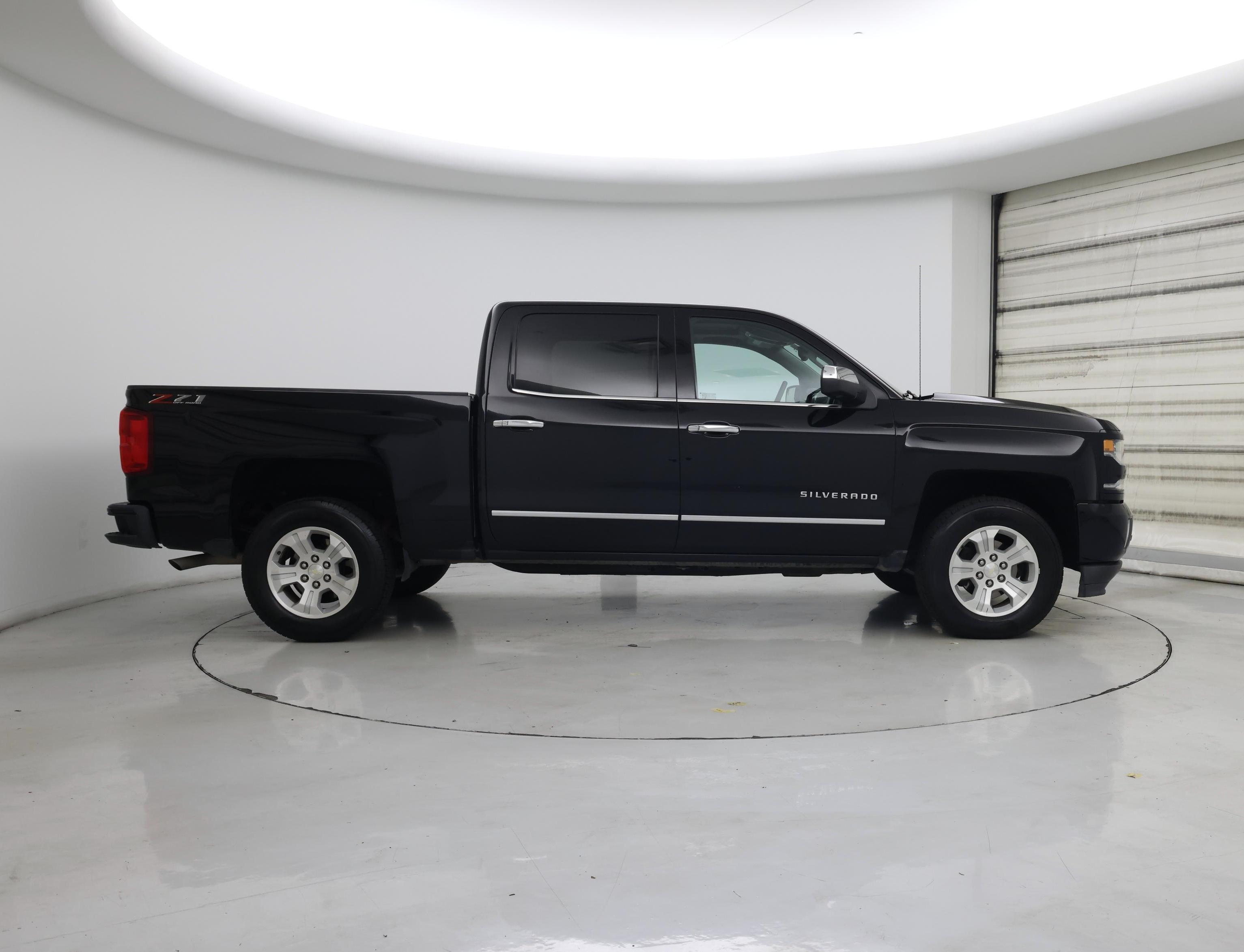 Thumbnail: 2018 Chevrolet Silverado 1500 - 7