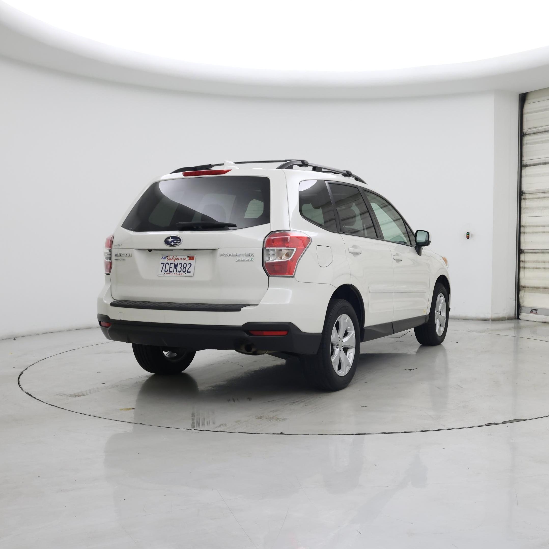Thumbnail: 2016 Subaru Forester - 8