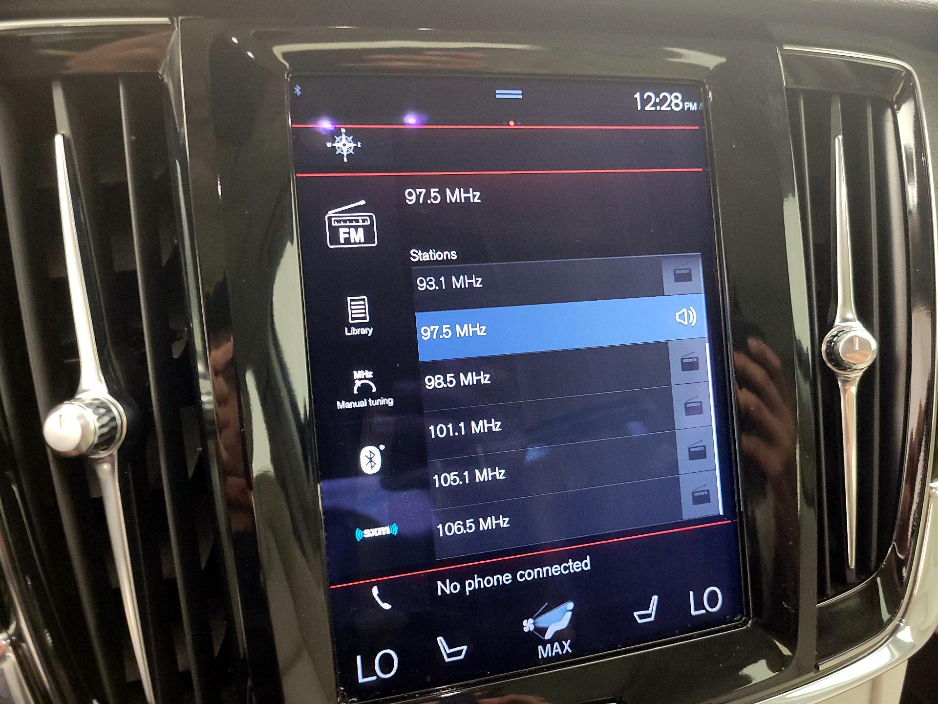 Thumbnail: 2018 Volvo S90 - 15