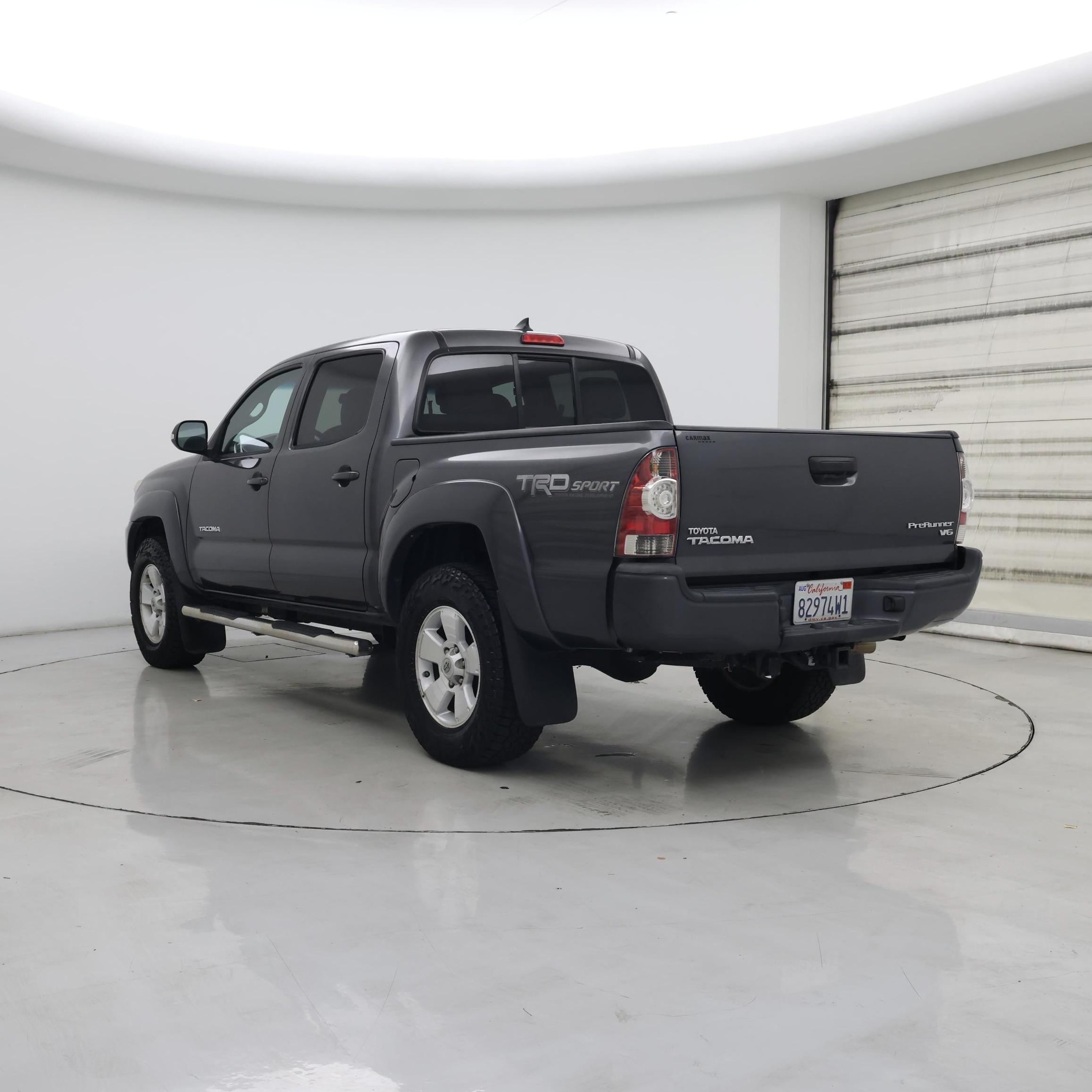 Thumbnail: 2015 Toyota Tacoma - 2