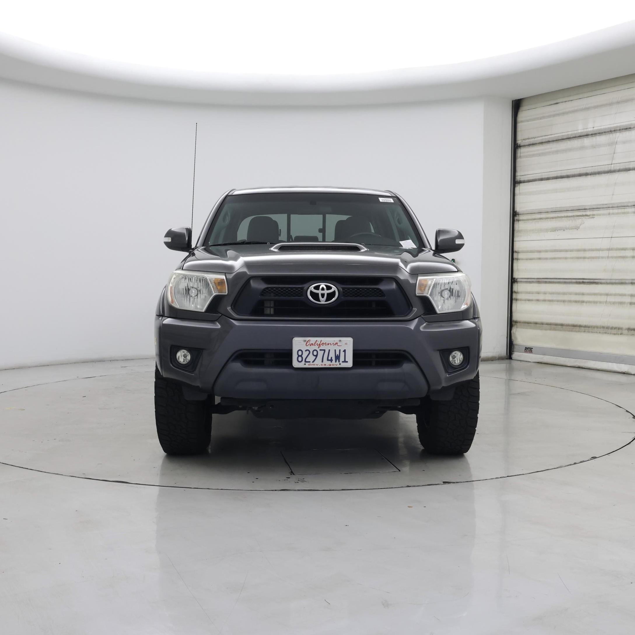 Thumbnail: 2015 Toyota Tacoma - 5