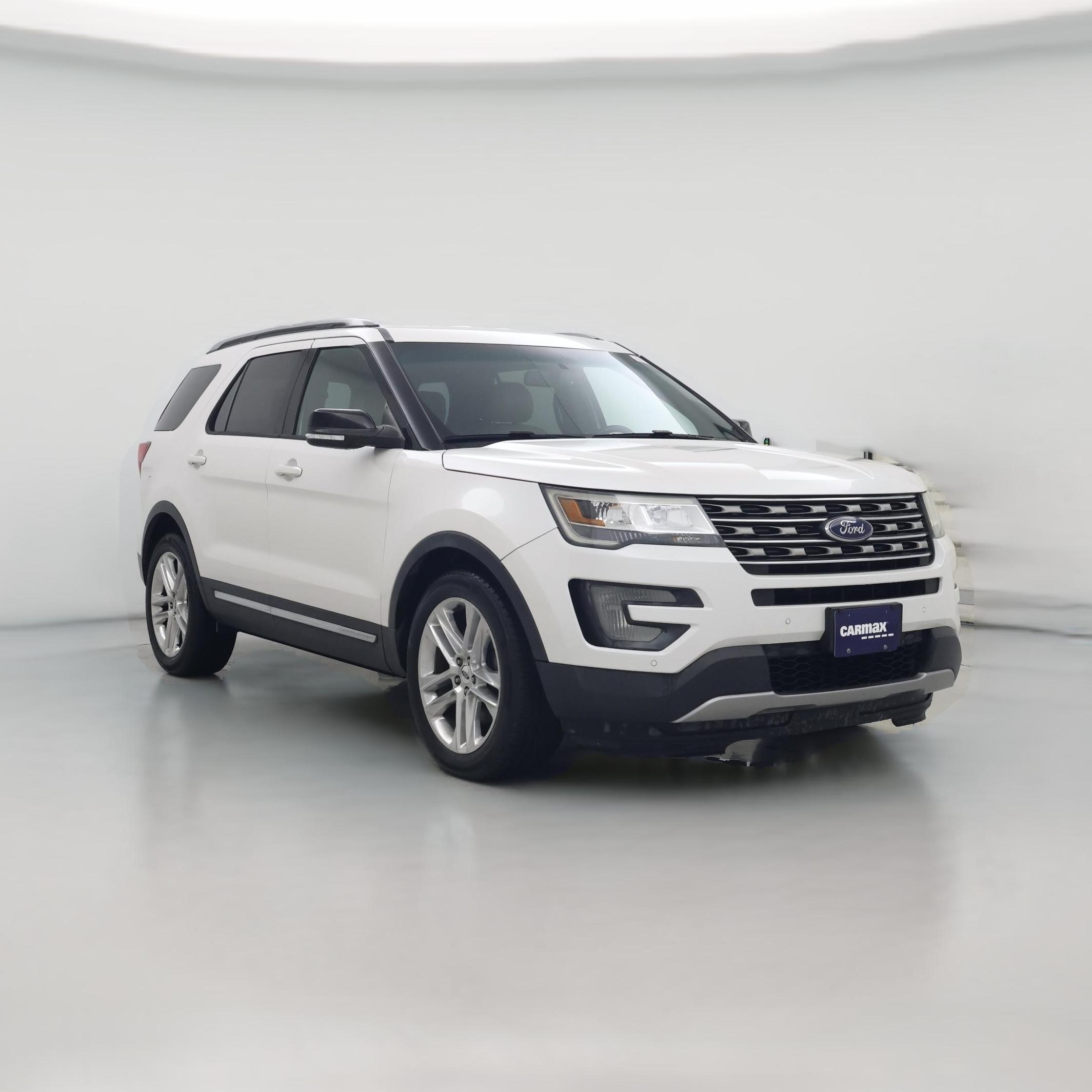 Thumbnail: 2016 Ford Explorer - 1