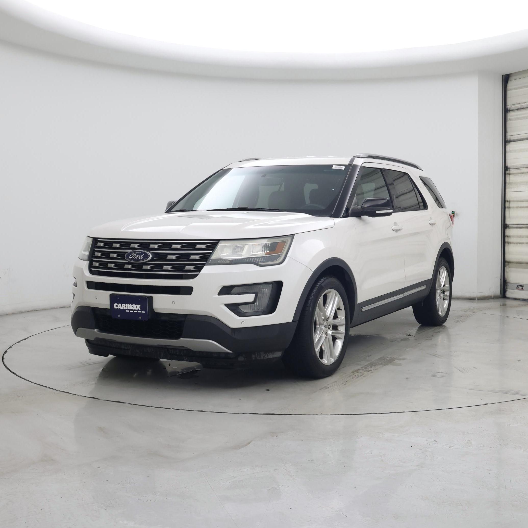Thumbnail: 2016 Ford Explorer - 4